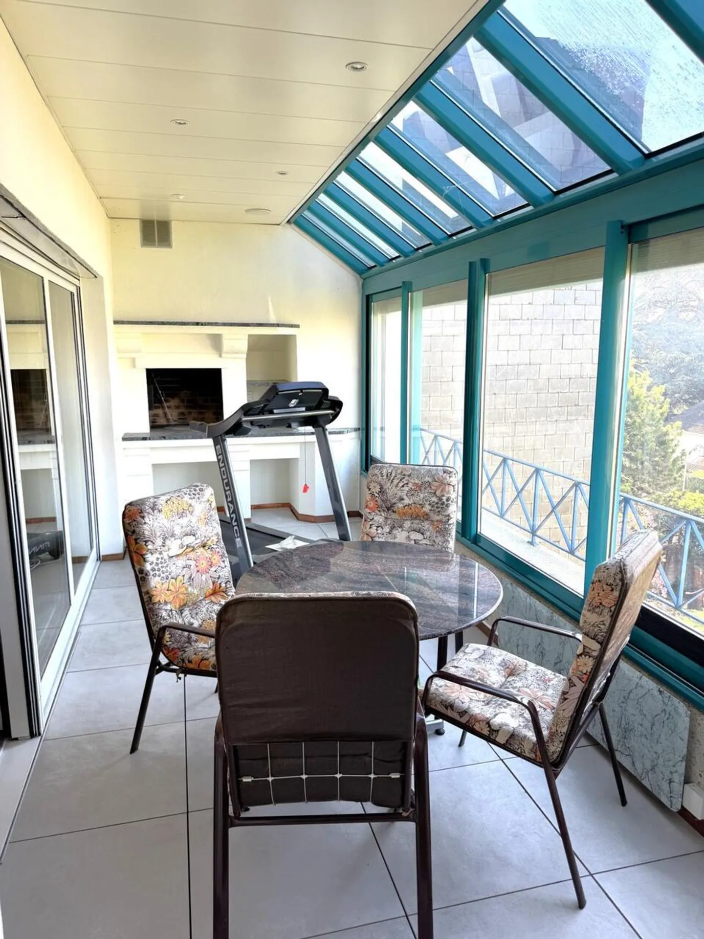 Beautiful 4.5-room duplex apartment in the attic - Photo 3 of 13