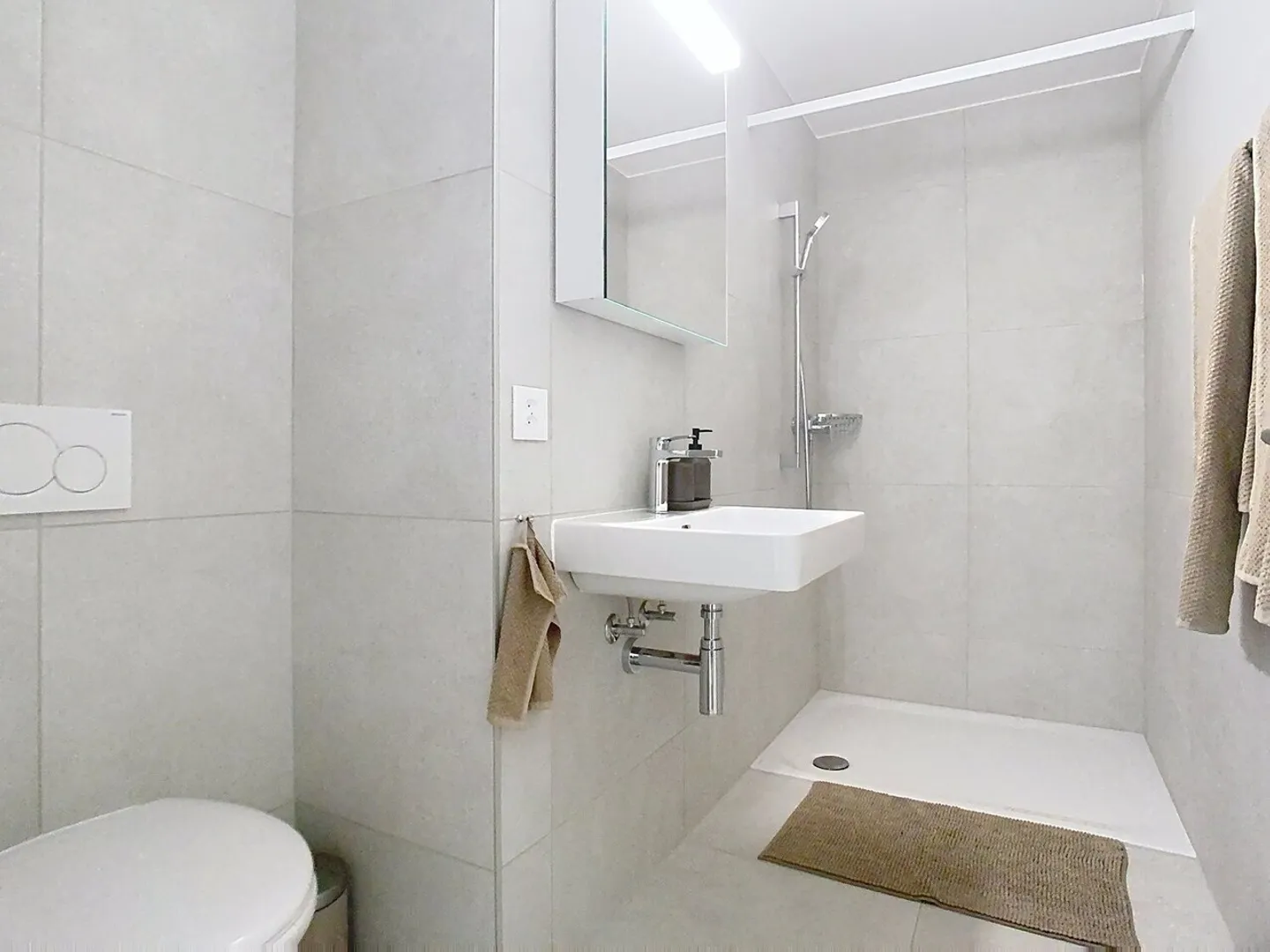 Appartamento 4.5 stanze - Foto 2 di 13