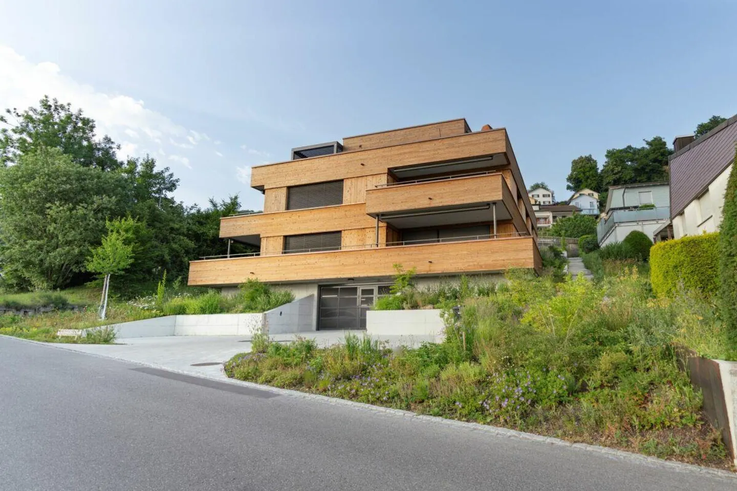 Newly Built Condominium with Minergie Certificate - Photo 5 of 7