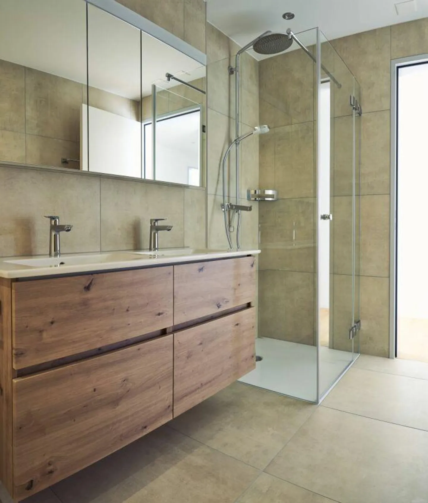 Vivere generosamente con terrazza! - Foto 4 di 9