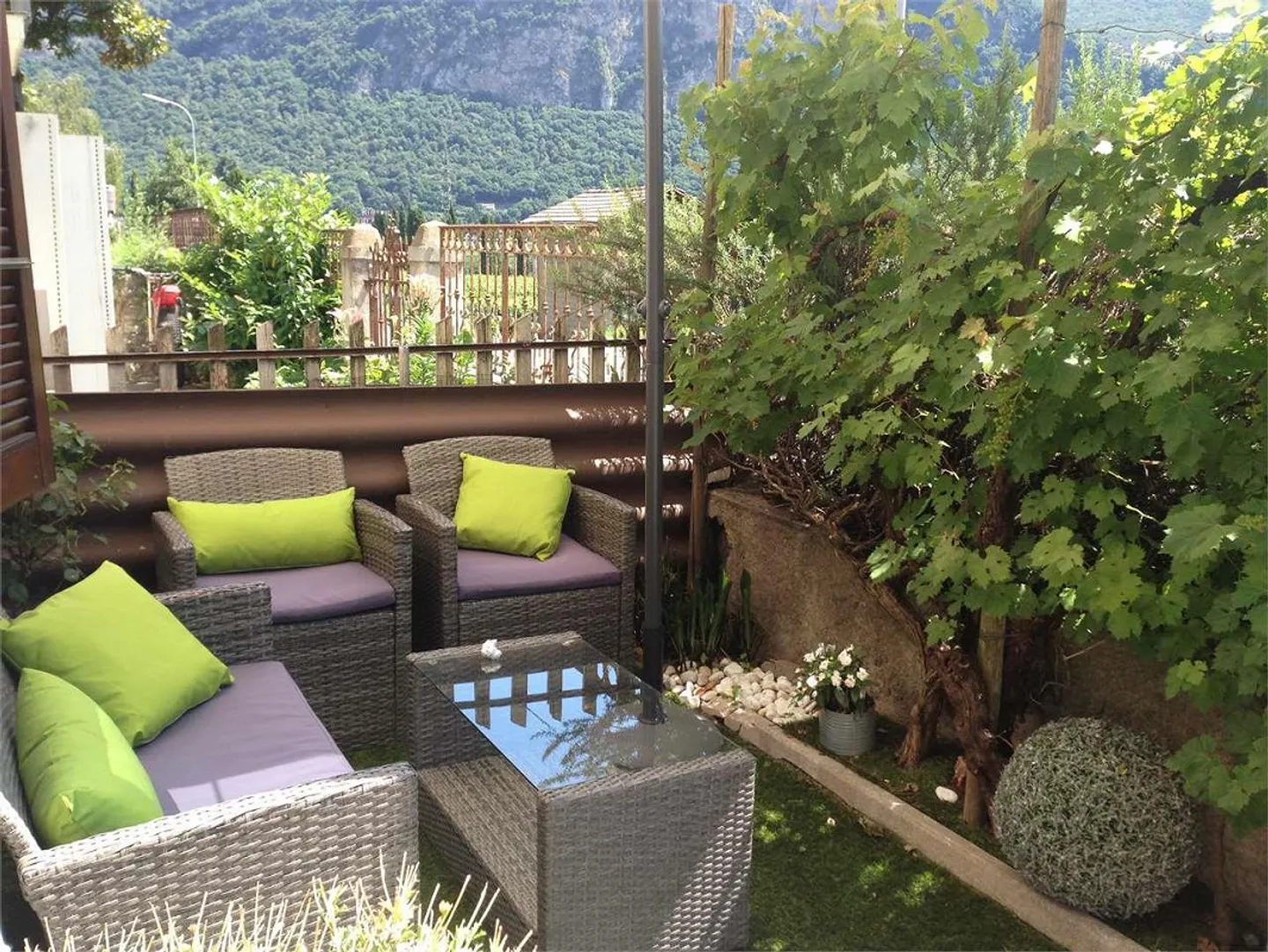 Fascinating Completely Renovated Ticinese House - Photo 9 of 10