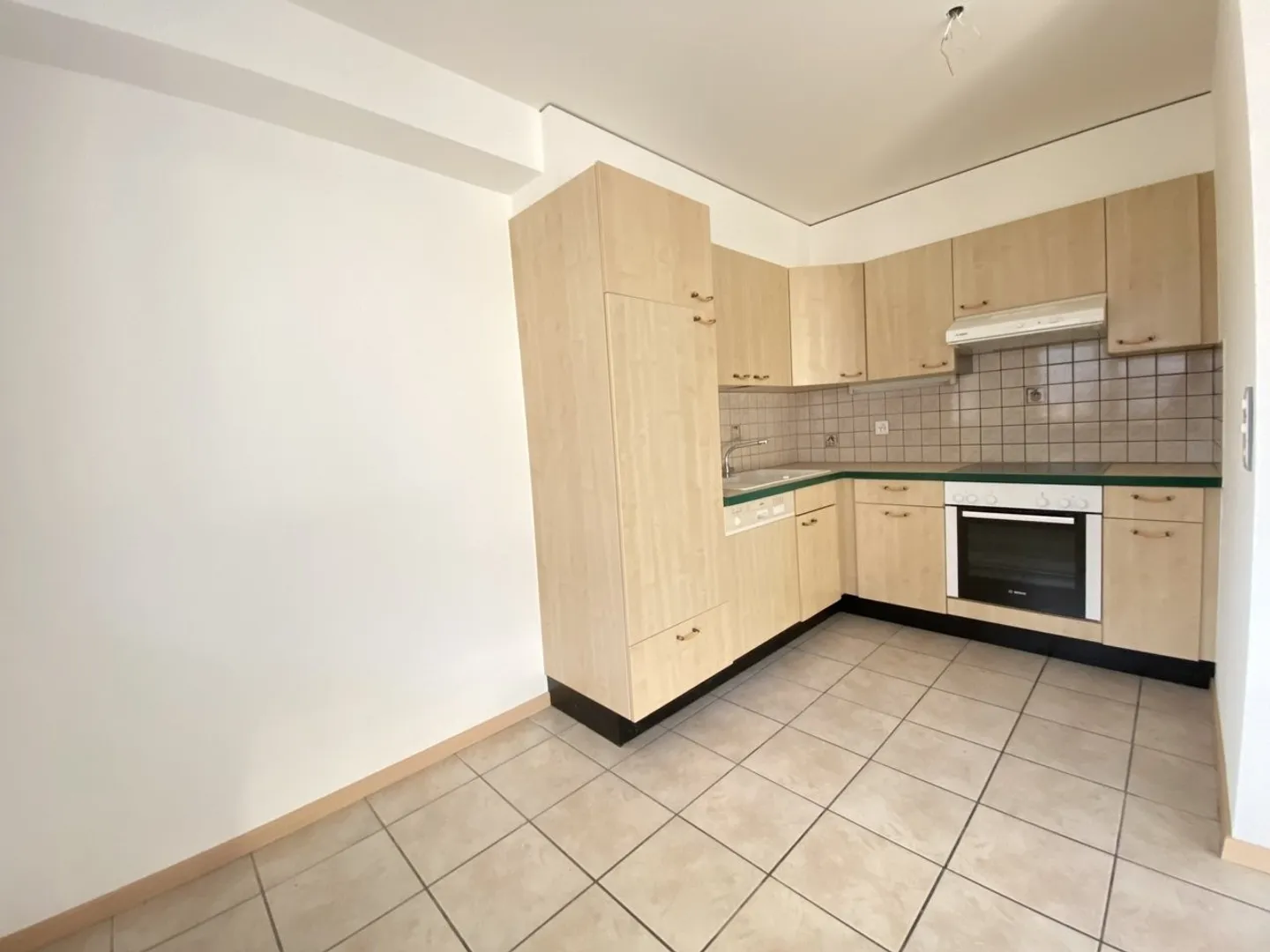 Spacious 3.5 rooms with balcony - Photo 3 of 7