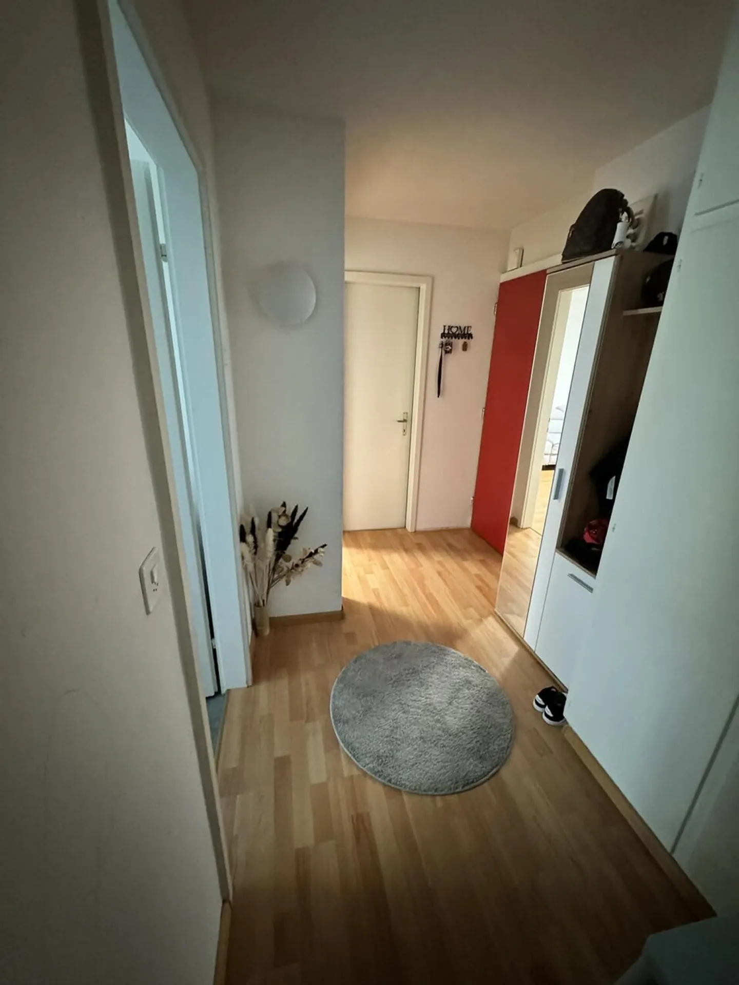 Appartamento centrale in un quartiere tranquillo - Foto 2 di 8