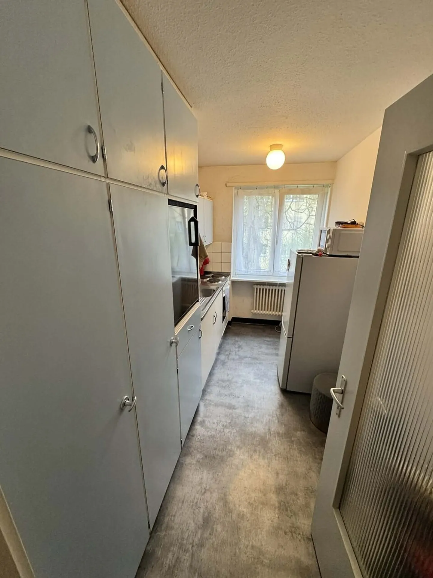 Appartamento centrale in un quartiere tranquillo - Foto 5 di 8