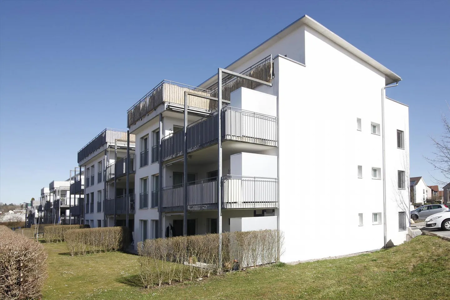 Infrastruttura moderna in un ambiente idilliaco - Foto 1 di 8