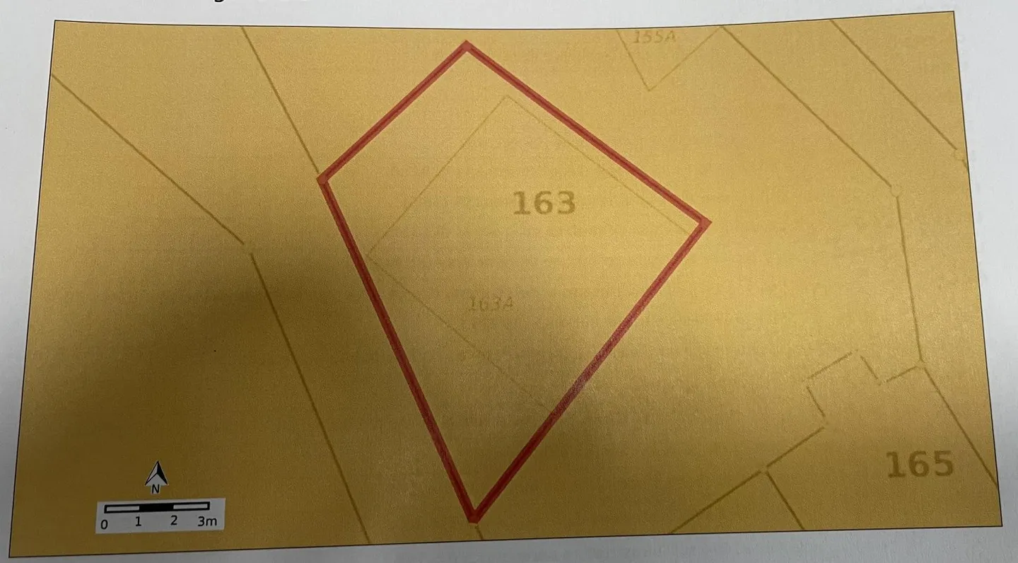 «Rustico di 2 locali da riattare con prato da sfalcio,  e bosco    /  Rustico zum Ausbauen mit  Wald und Wiese» - Foto 16 di 18