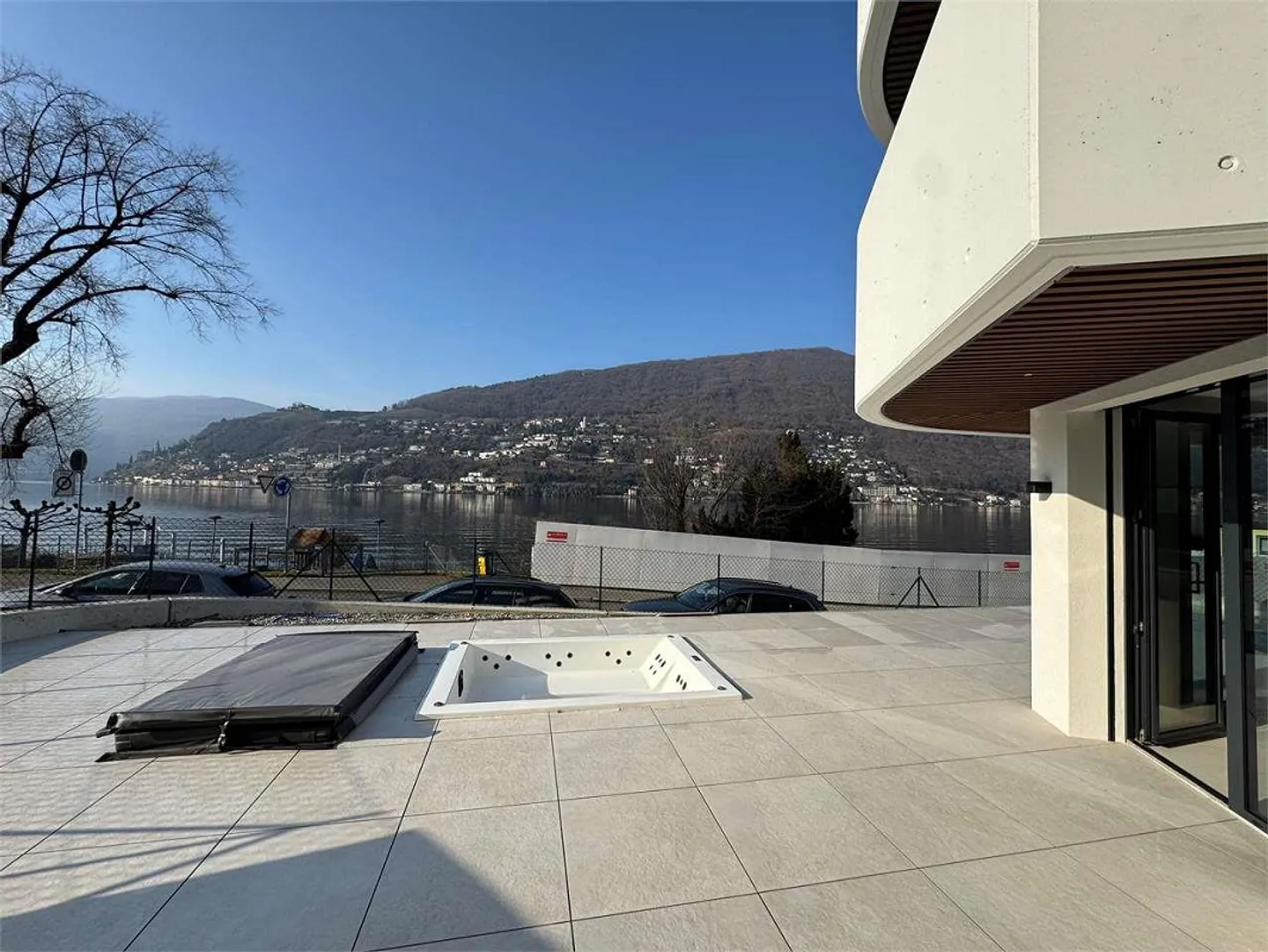 Magnifique Villa avec Vue sur le Lac, 4.5 Pièces à Brusino - Photo 1 sur 13