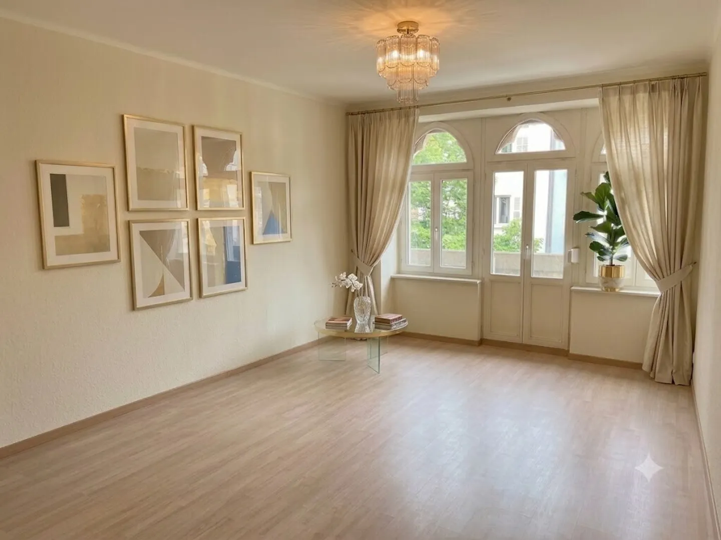 Charming Apartment near Idaplatz - Photo 3 of 7