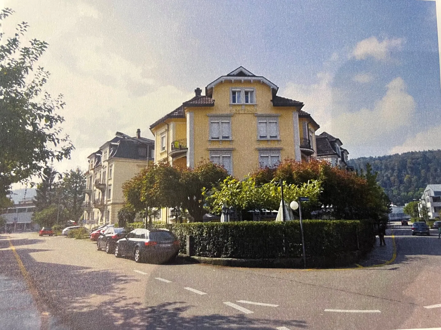 Spacious 4.5-room penthouse apartment, modern design and lots of charm - Photo 1 of 12