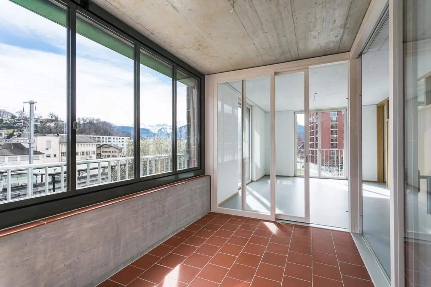 Modernes Apartment in urbaner Lage - Foto 9 von 12