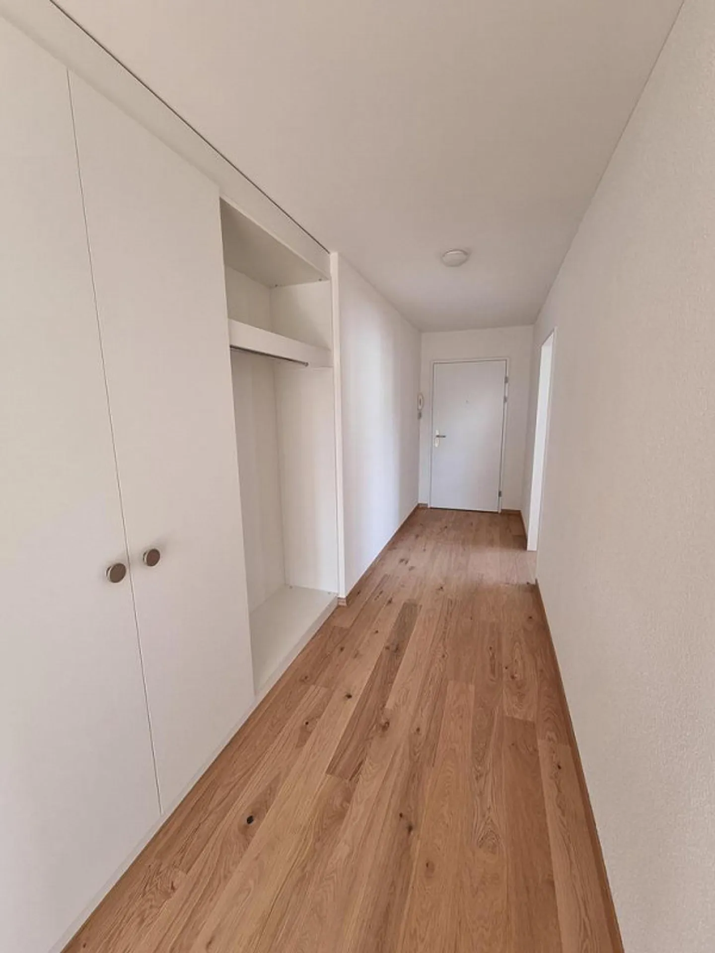 La tua nuova casa a Niederrohrdorf - Appartamento di 4,5 locali al 1° piano! - Foto 8 di 9
