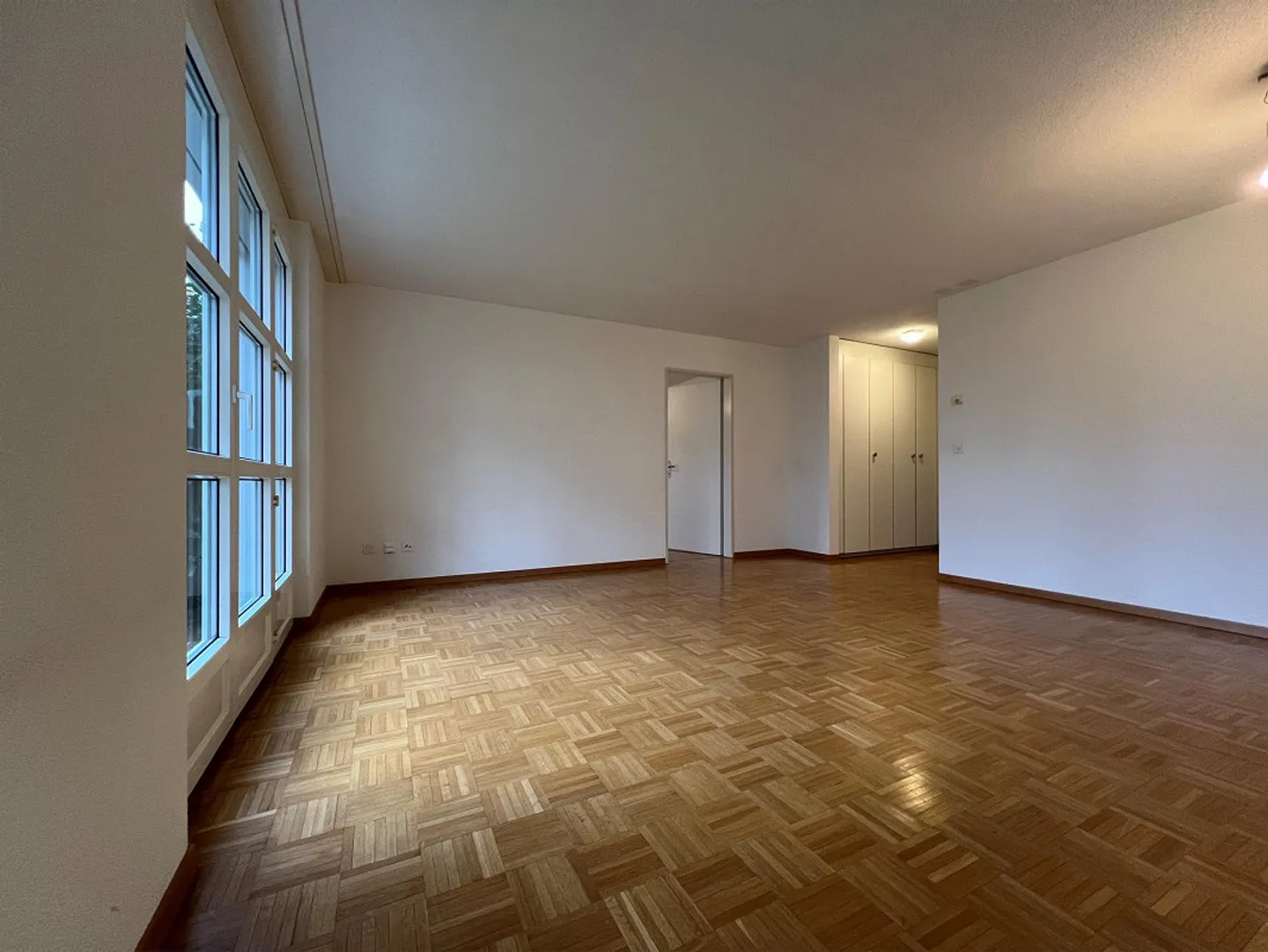 Appartamento moderno con terrazza - Foto 4 di 8