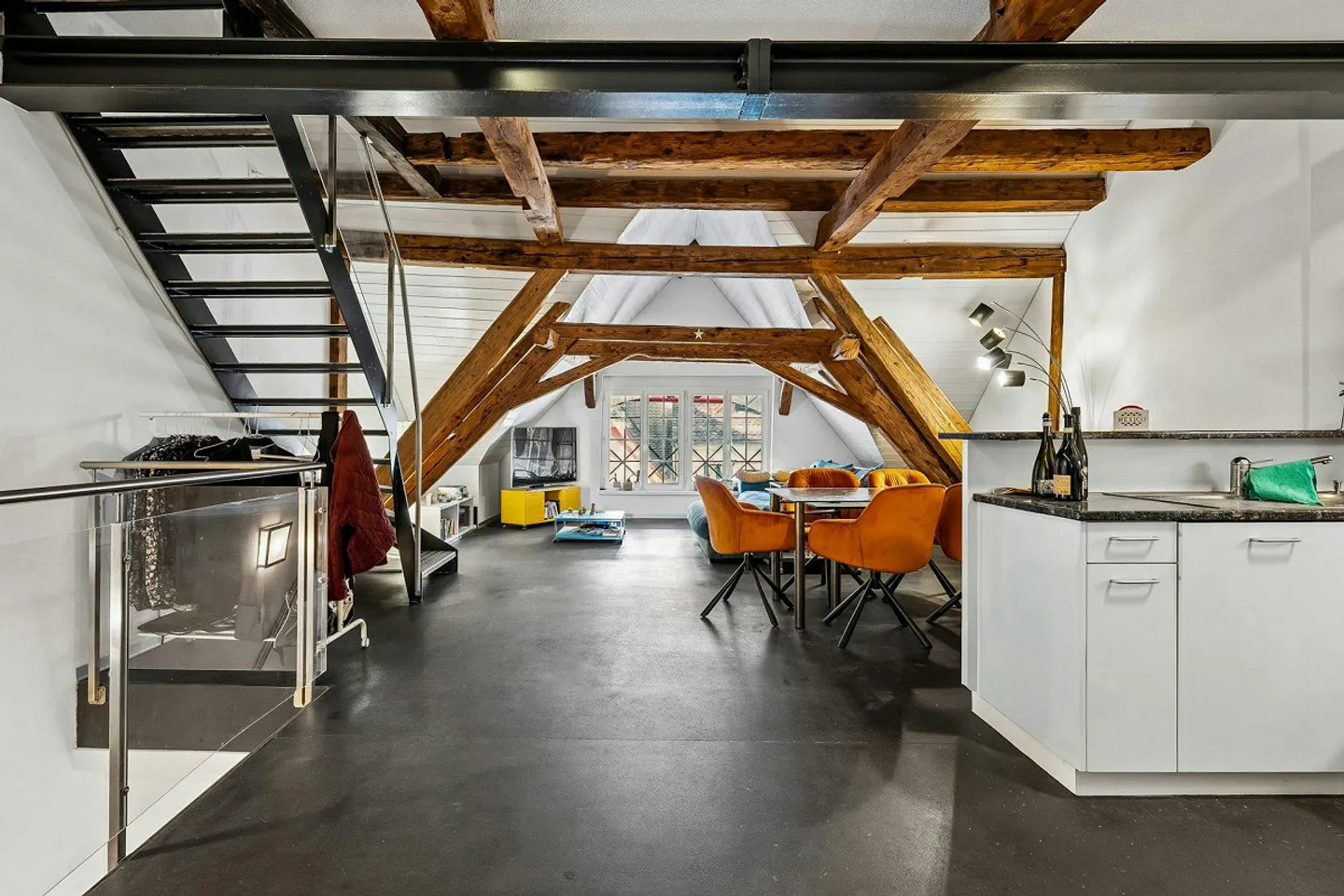 Propriété d'investissement dans la vieille ville d'Aarau - Photo 5 sur 13