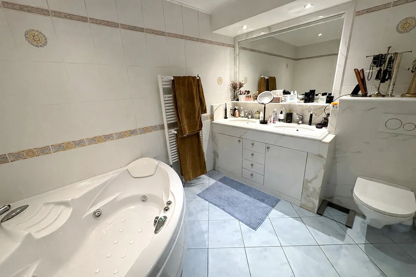 Raro - Magnifico appartamento di 4,5 locali con terrazza e giardino nella città vecchia - Foto 12 di 13