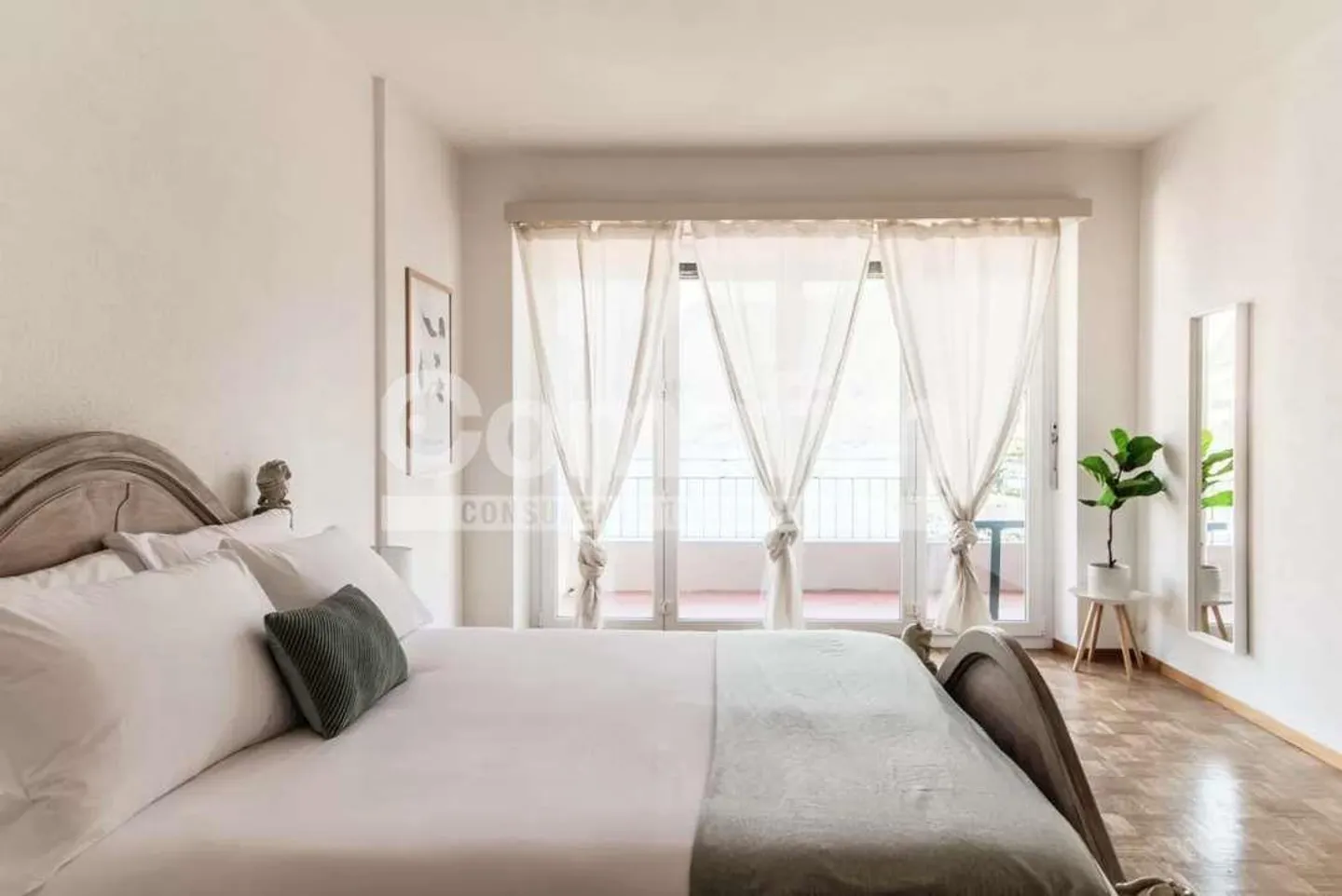 Appartamento arredato con vista lago - Foto 8 di 13