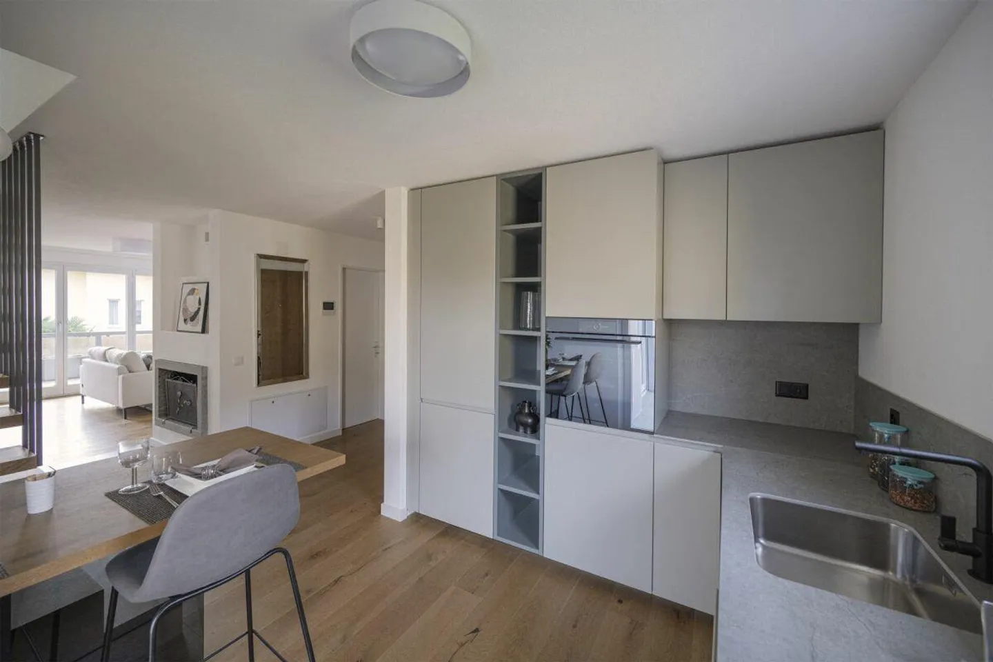 ASCONA - Maisonette con camino e 2 terrazze - solo 6 unità I Duplex 5.5 locali con camino e 2 terrazze - Foto 1 di 13