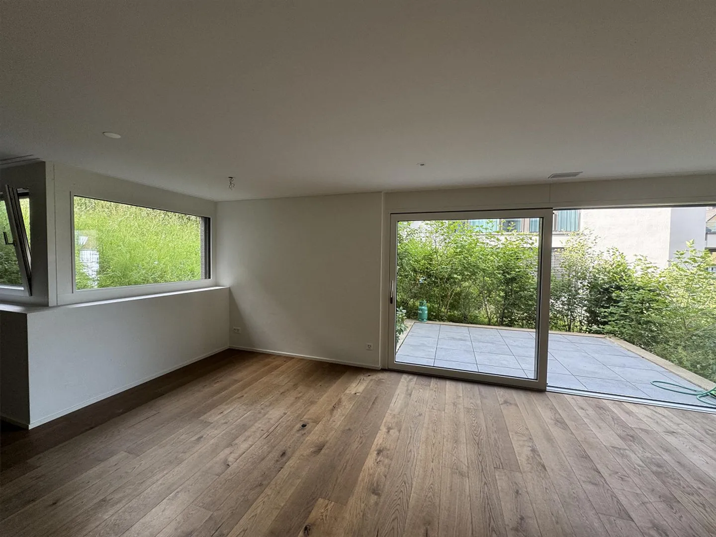 Appartement 3,5 pièces avec terrasse à Zürich-Wollishofen - Photo 2 sur 18