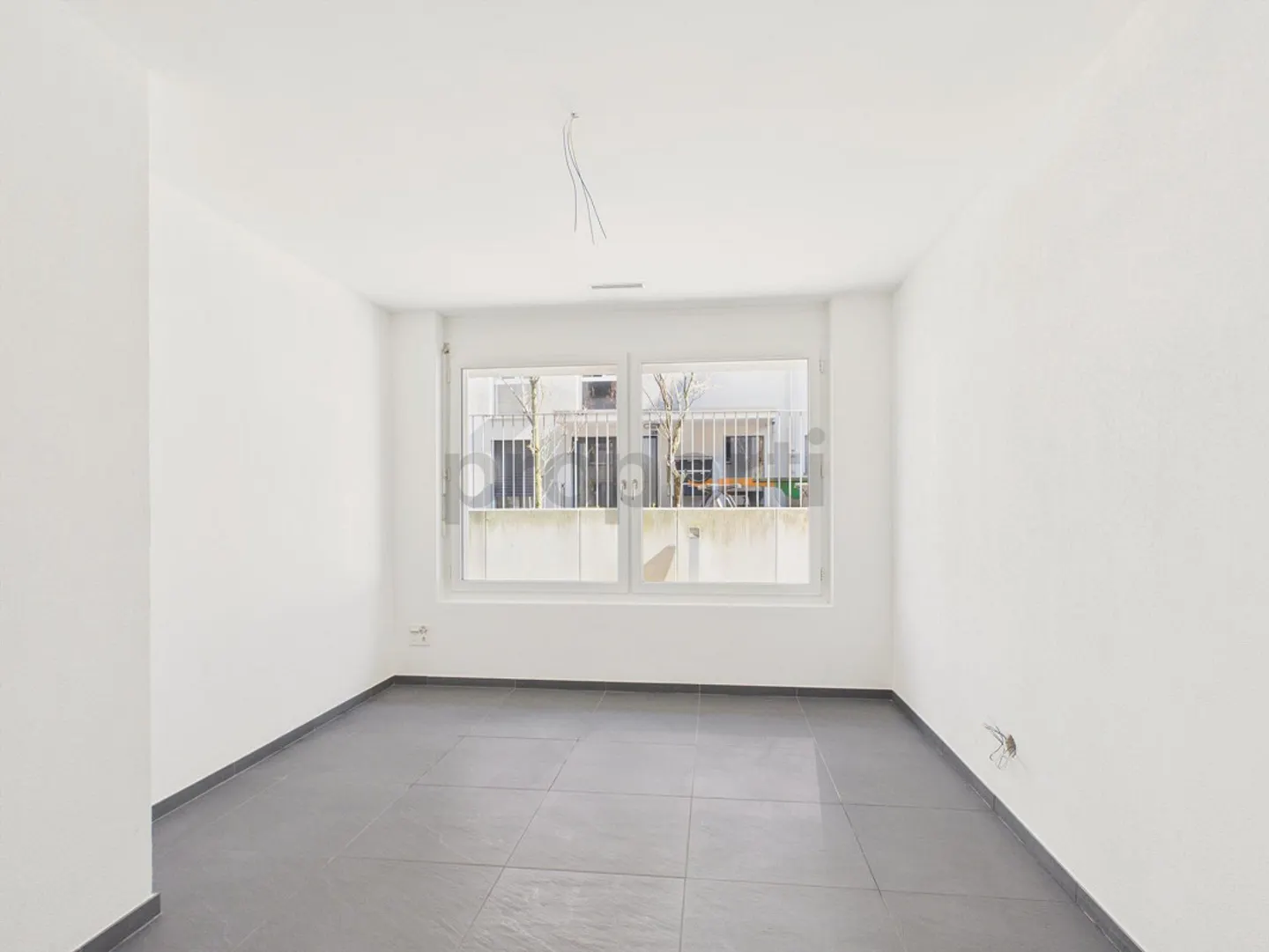Condominio di 5,5 stanze recentemente ristrutturato con ascensore, Opfikon - Foto 7 di 16