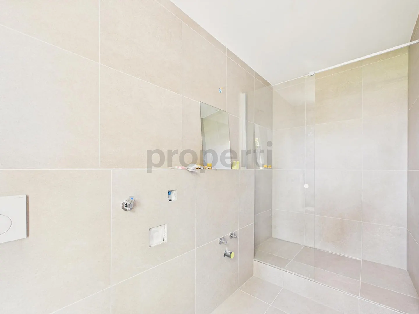 Condominio di 5,5 stanze recentemente ristrutturato con ascensore, Opfikon - Foto 14 di 16