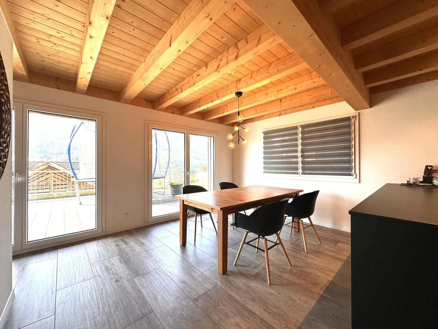 5½-Room Single-Family House with Top Expansion in Wonderful Location - Photo 6 of 11