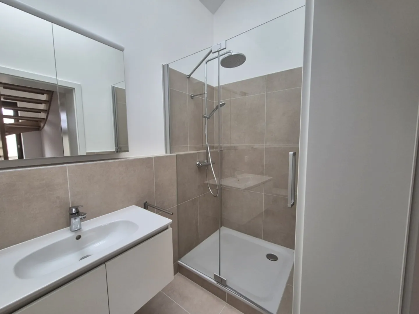 Charmantes Renoviertes Reihenhaus - Foto 8 von 11