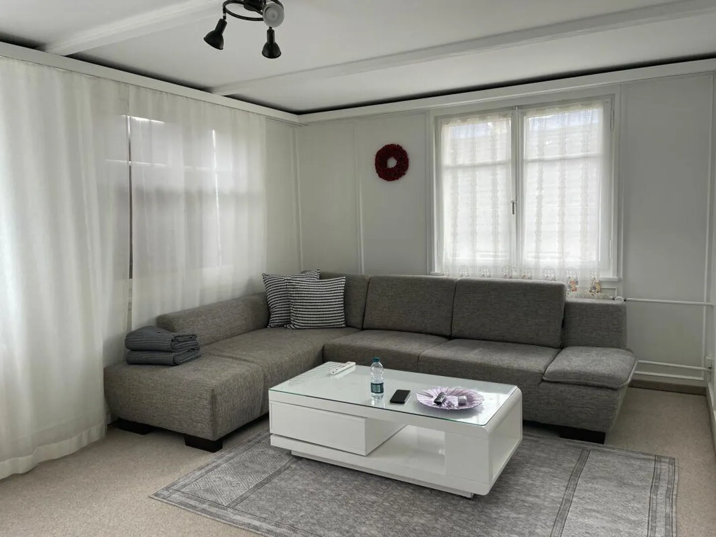 Mehrfamilienhaus mit Gewerbeeinheit an zentraler Lage - Foto 8 von 13