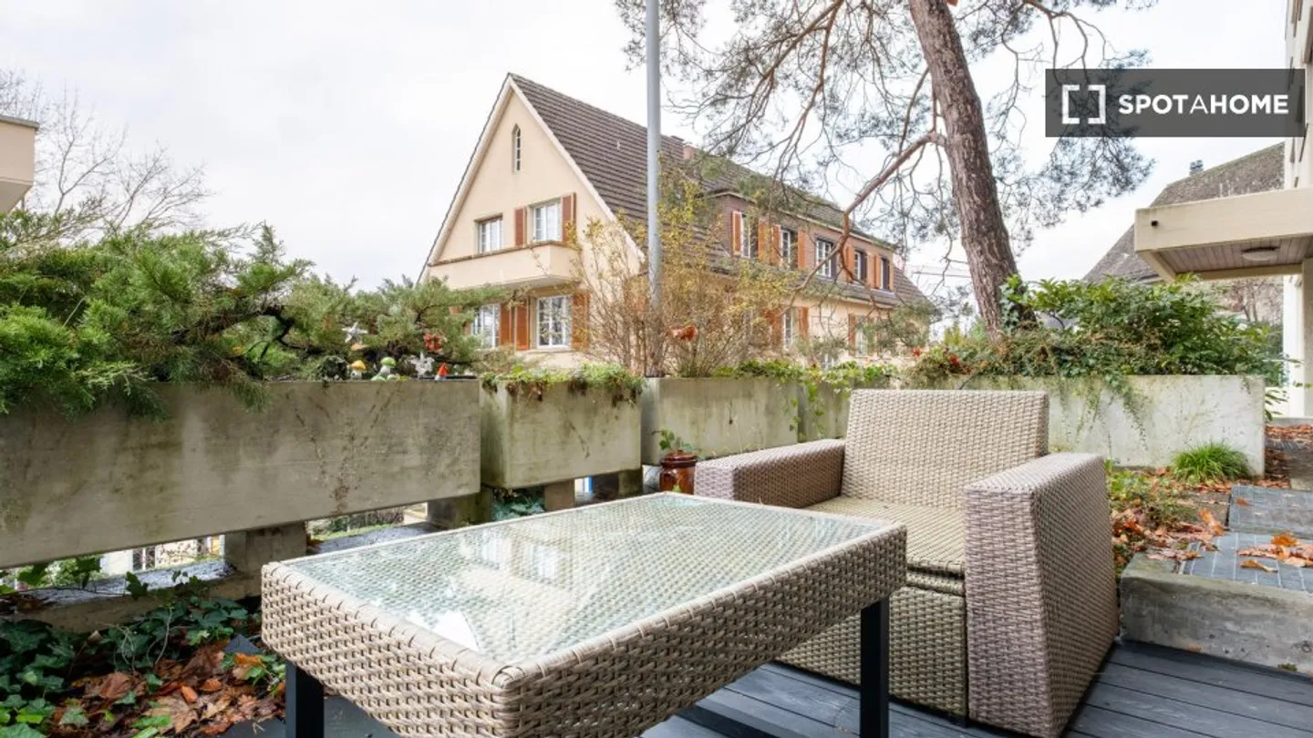 Charming Apartment in Zurich - Photo 6 of 15