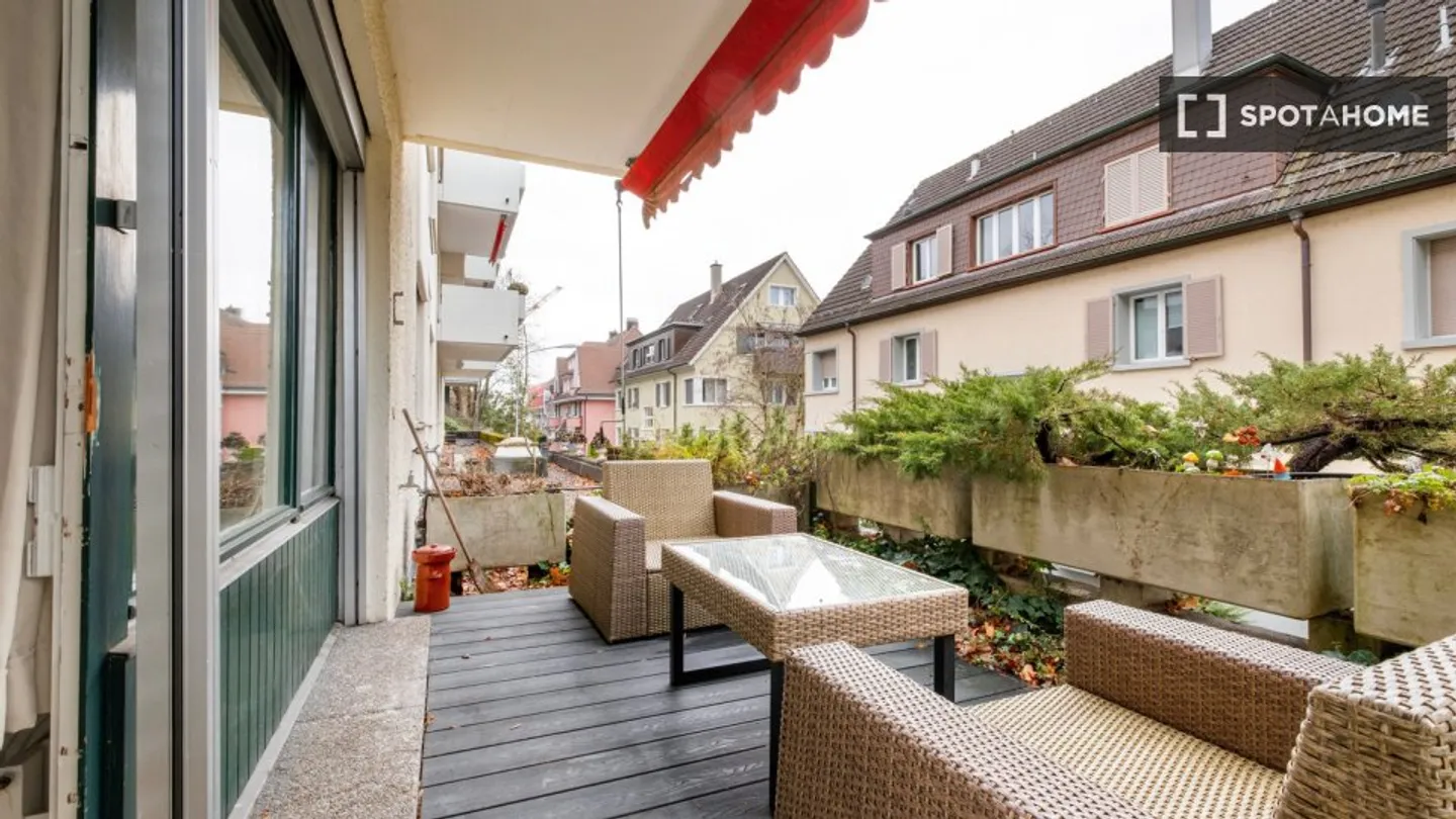 Charming Apartment in Zurich - Photo 7 of 15