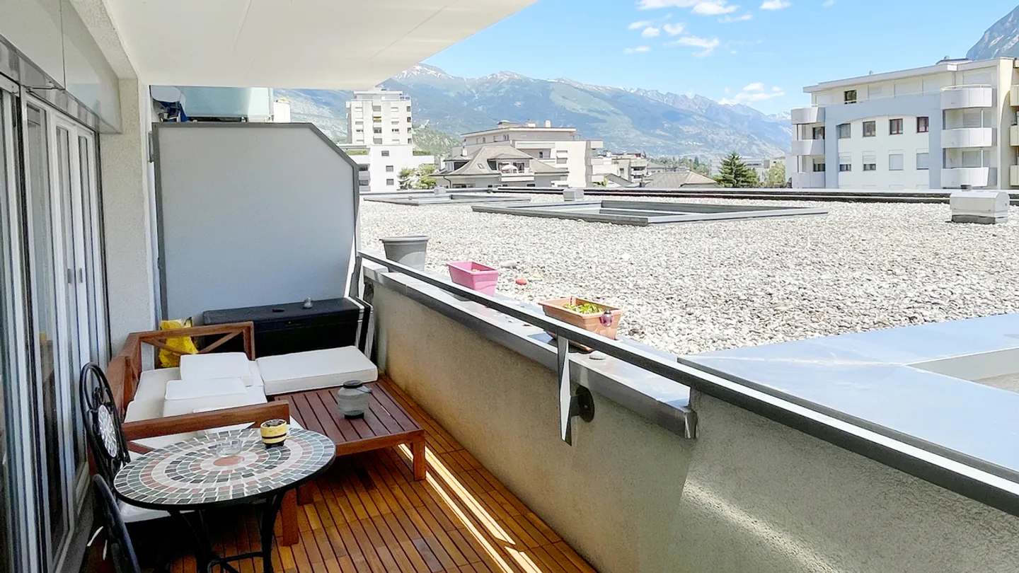 Ampio appartamento di 4,5 locali in vendita a Sierre - Foto 8 di 10