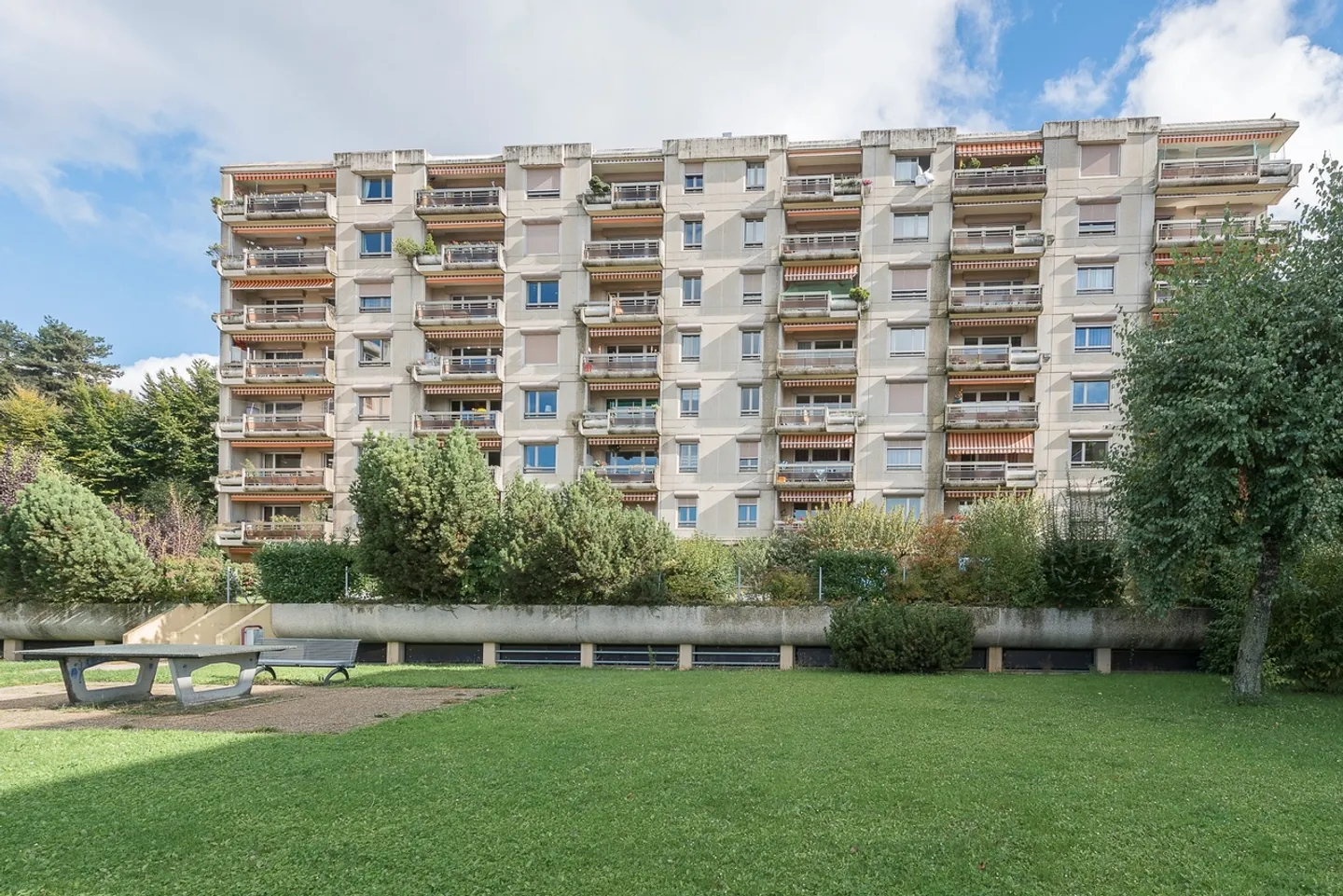 Zu vermieten - Foto 2 von 2