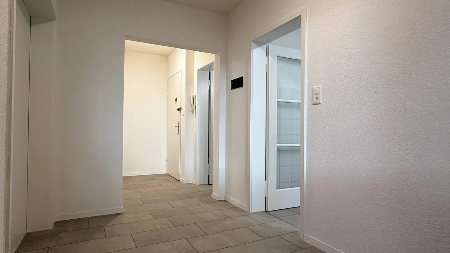 1.5-room apartment for rent - Photo 3 of 9