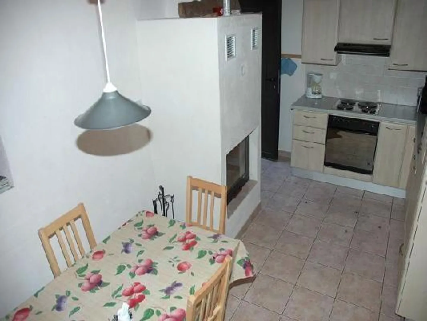Casa singola in affitto - Foto 3 di 7
