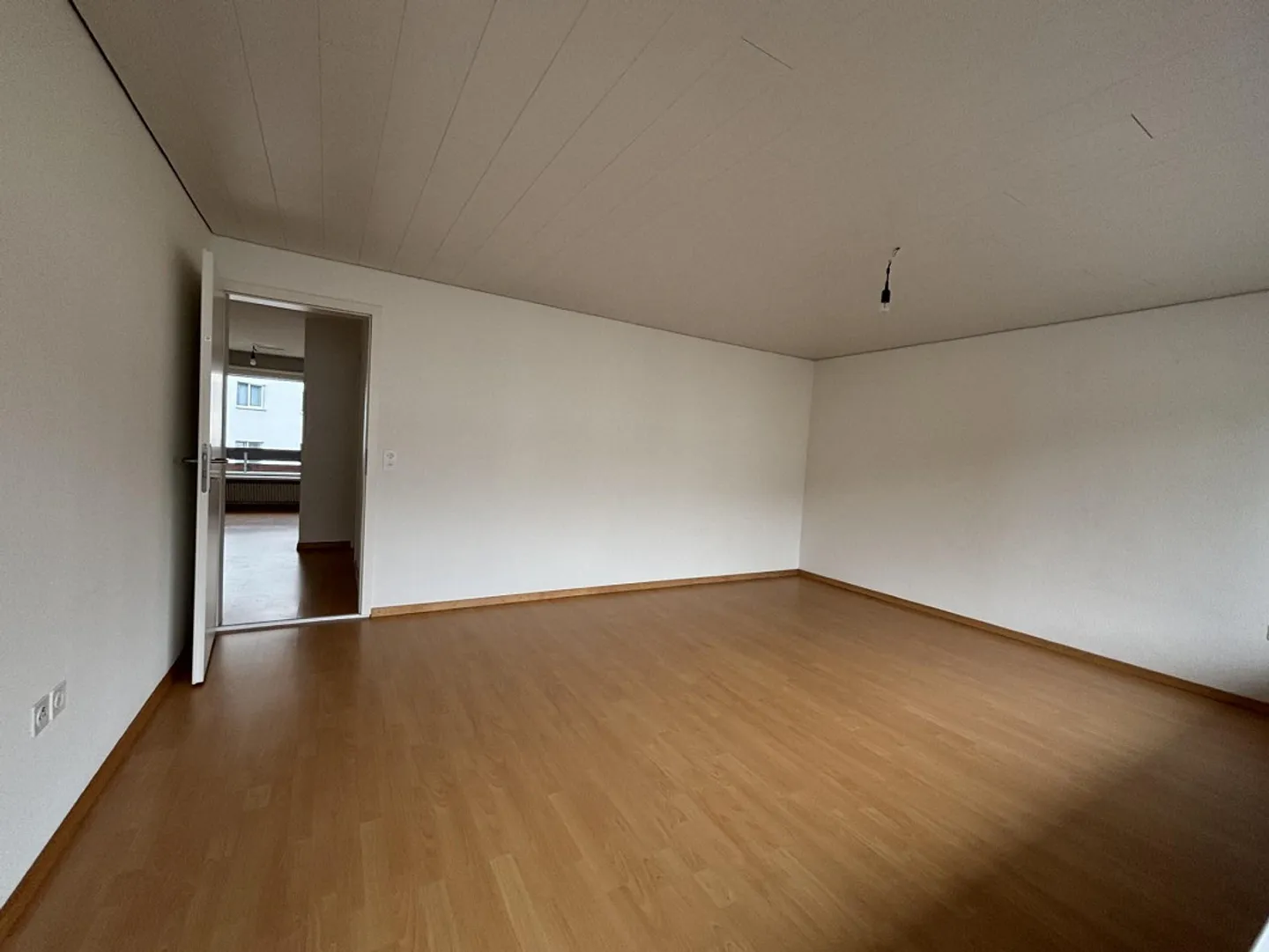 Appartamento 3.5 locali in posizione centrale a Ormalingen - Foto 6 di 13