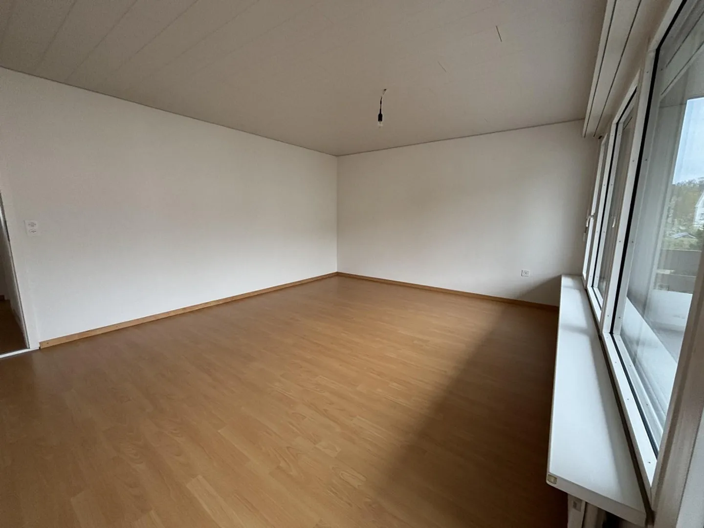 Appartamento 3.5 locali in posizione centrale a Ormalingen - Foto 5 di 13