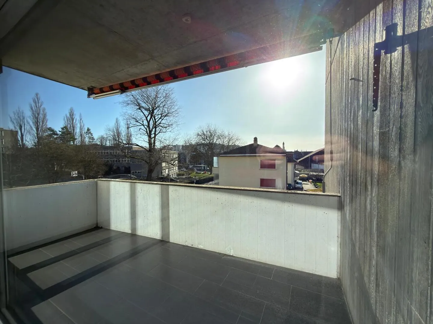 Appartamento ristrutturato di 3,5 locali a Bienne - Foto 1 di 7