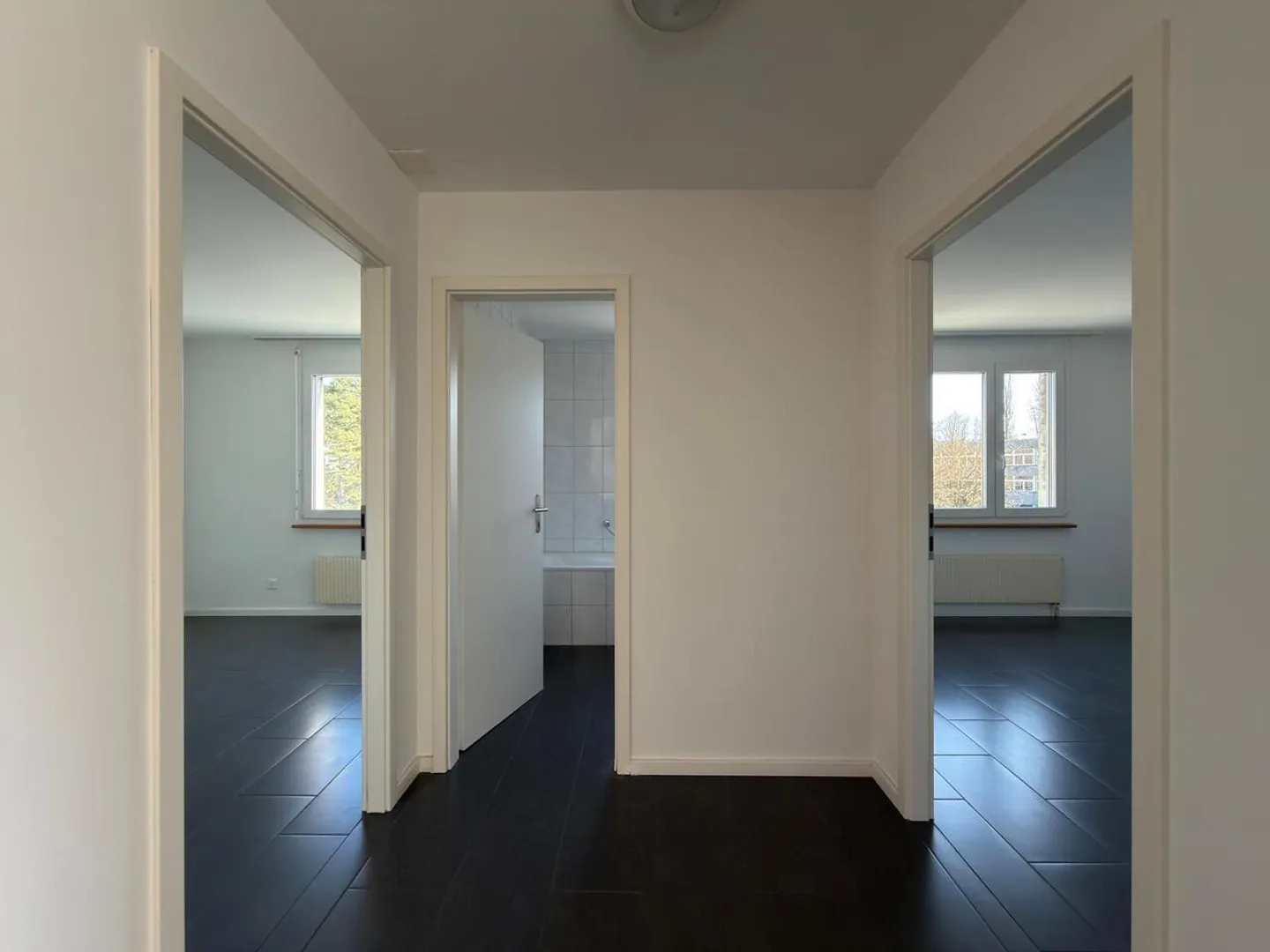 Appartamento ristrutturato di 3,5 locali a Bienne - Foto 4 di 7