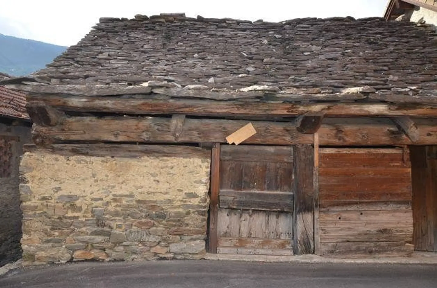 2 Rustic Houses to Renovate in the Village Center - Photo 3 of 21