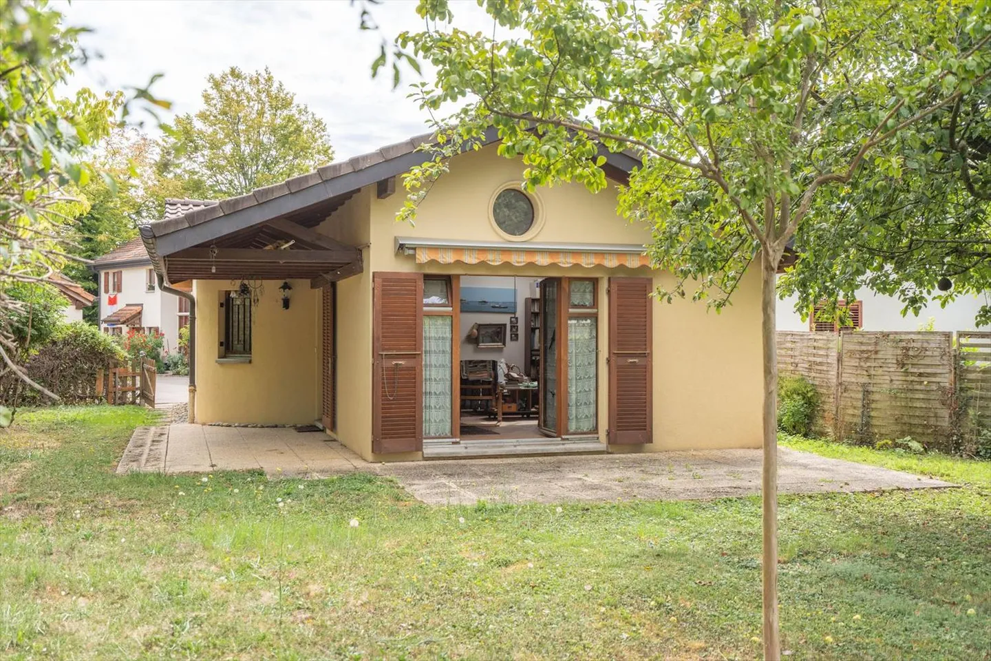 5-room house - Photo 3 of 4