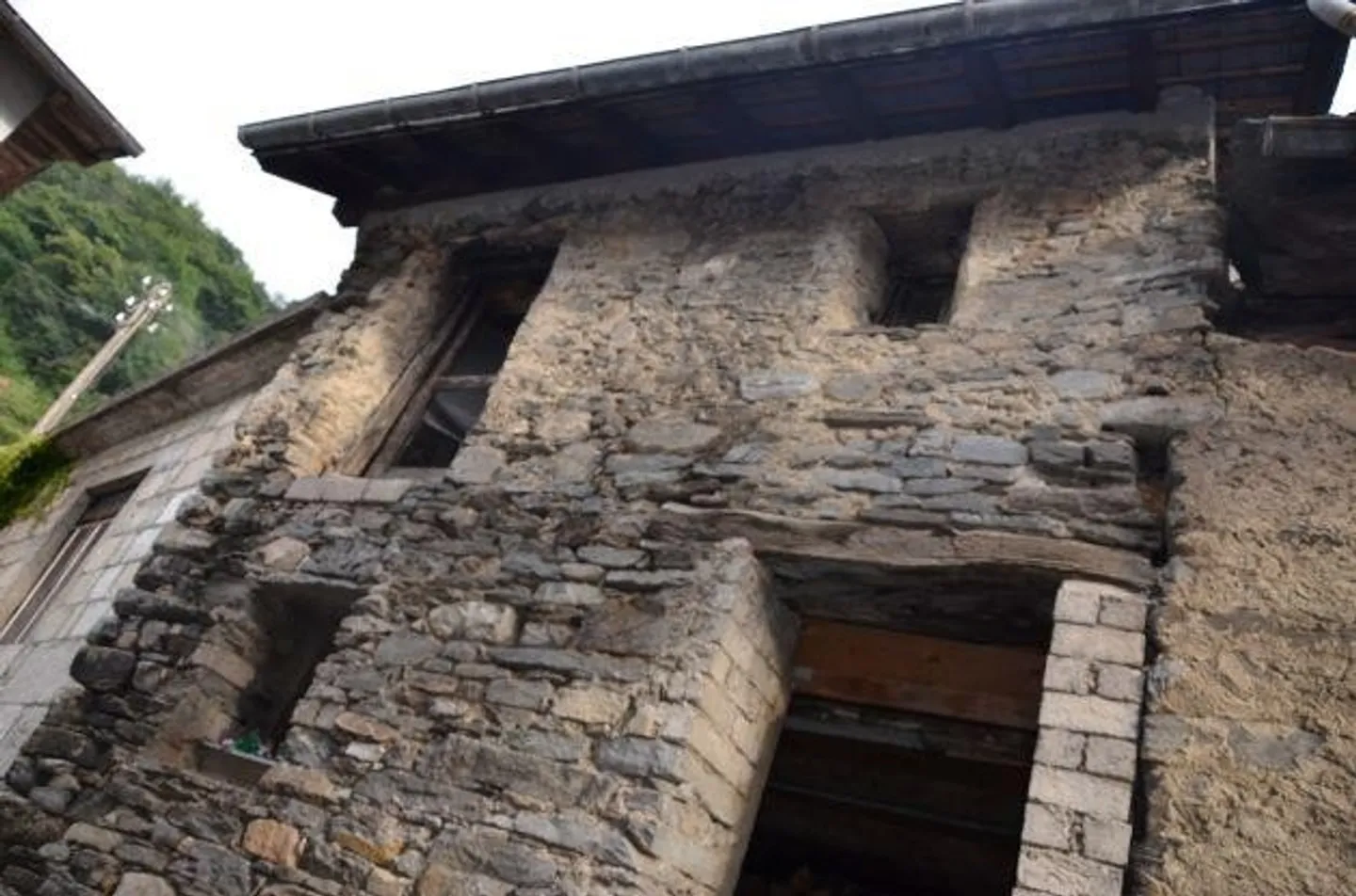 2 Rustic Houses to Renovate in the Village Center - Photo 13 of 21