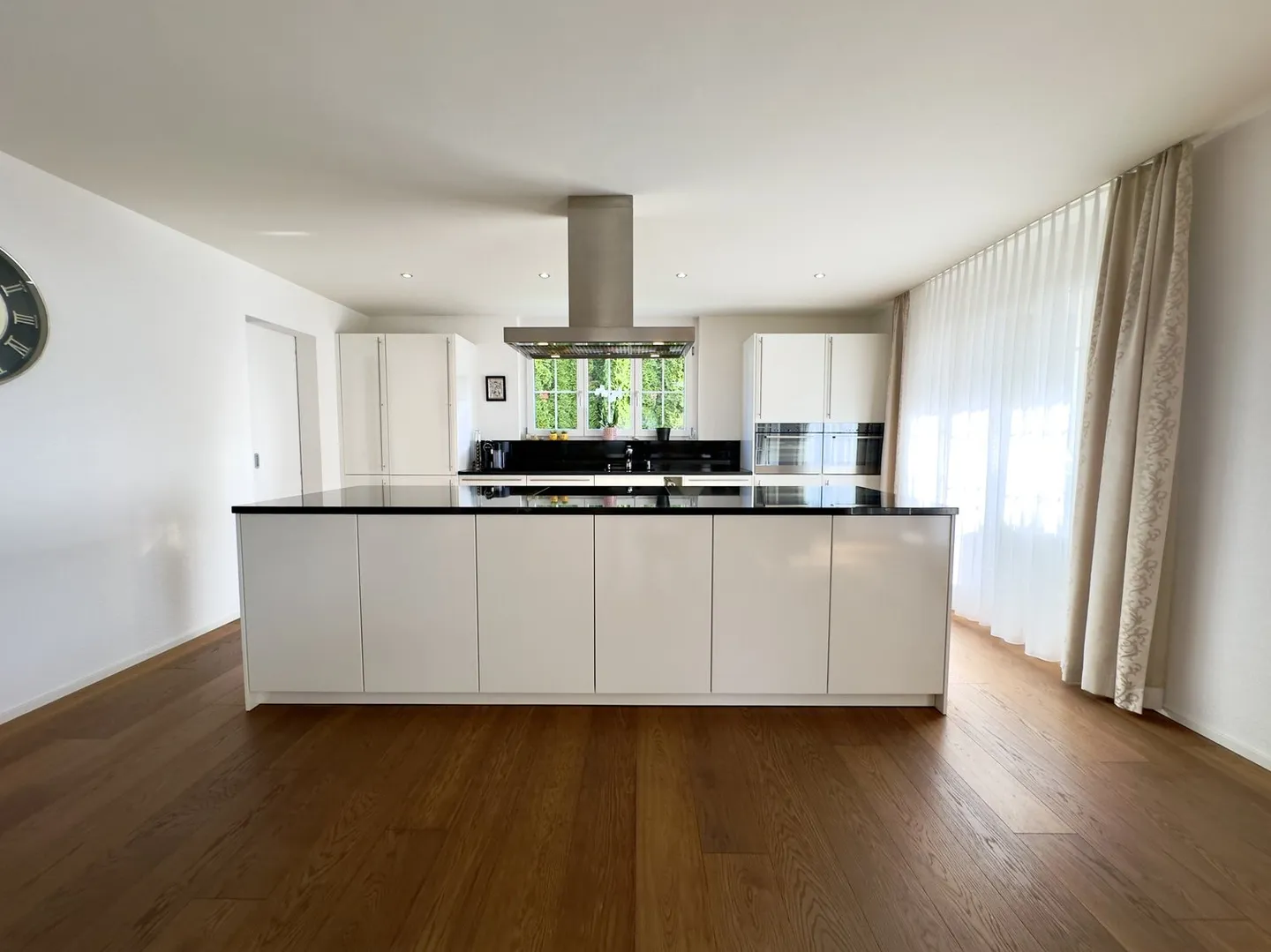 Maison individuelle de luxe avec beaucoup d'espace et d'intimité - Photo 3 sur 13