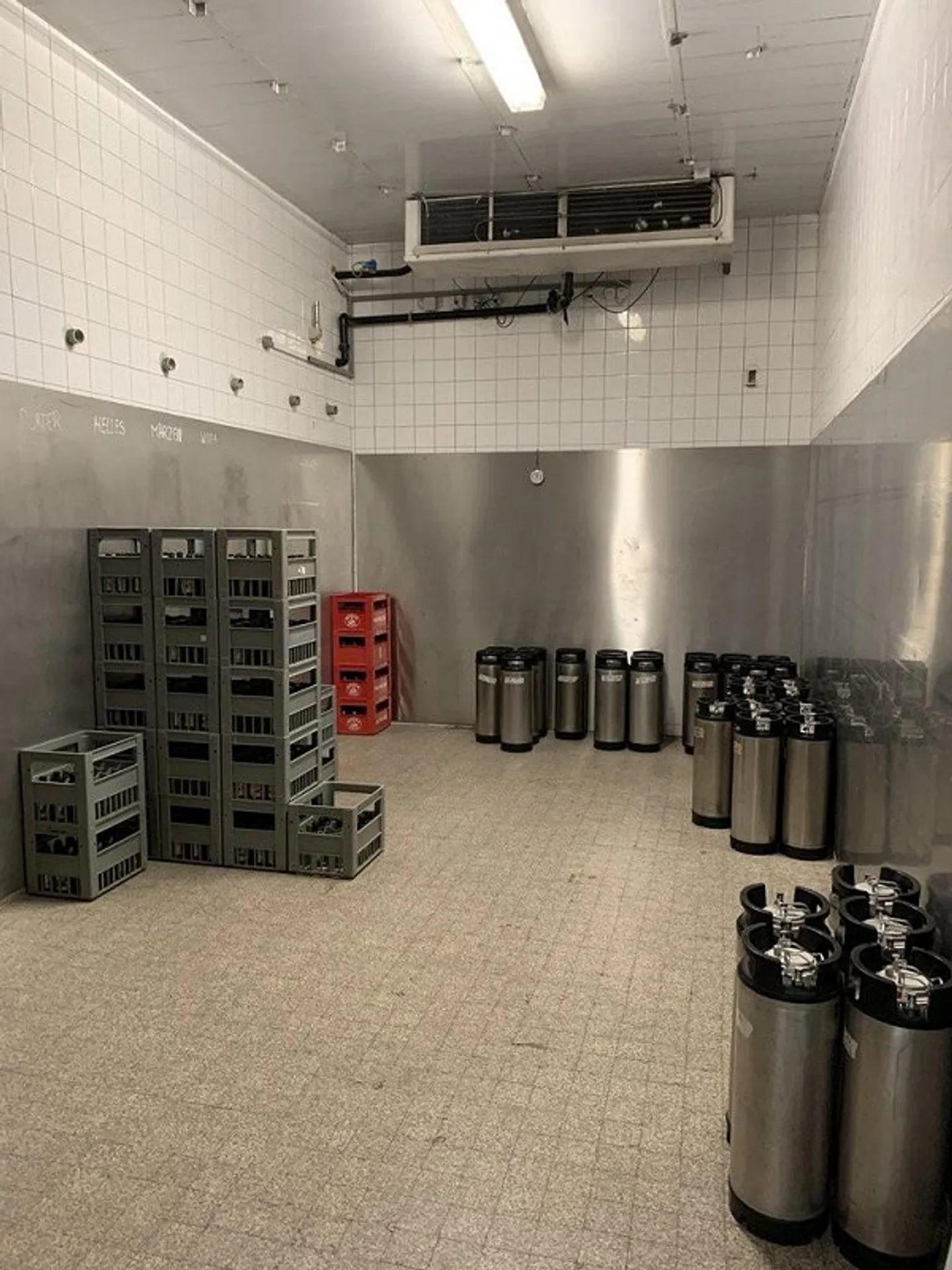 Commercial spaces and storage rooms for rent in Ostermundigen - Photo 4 of 6
