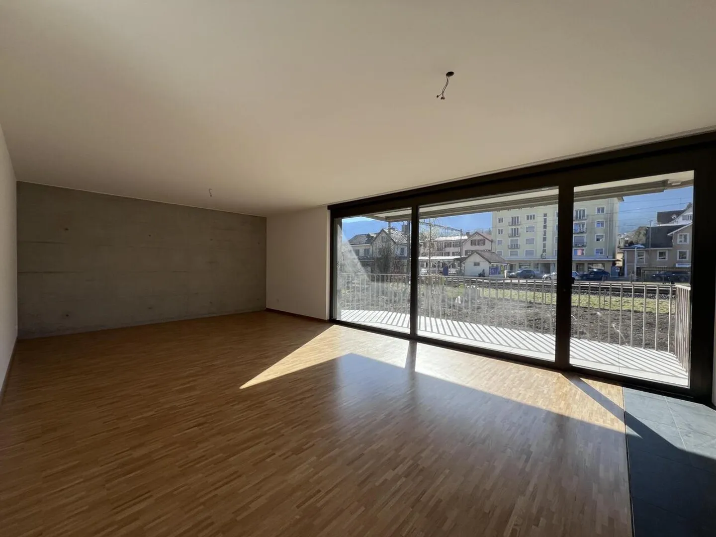 4,5-Zimmer-Wohnung zur Miete in einem neu erbauten Gebäude - Foto 2 von 12