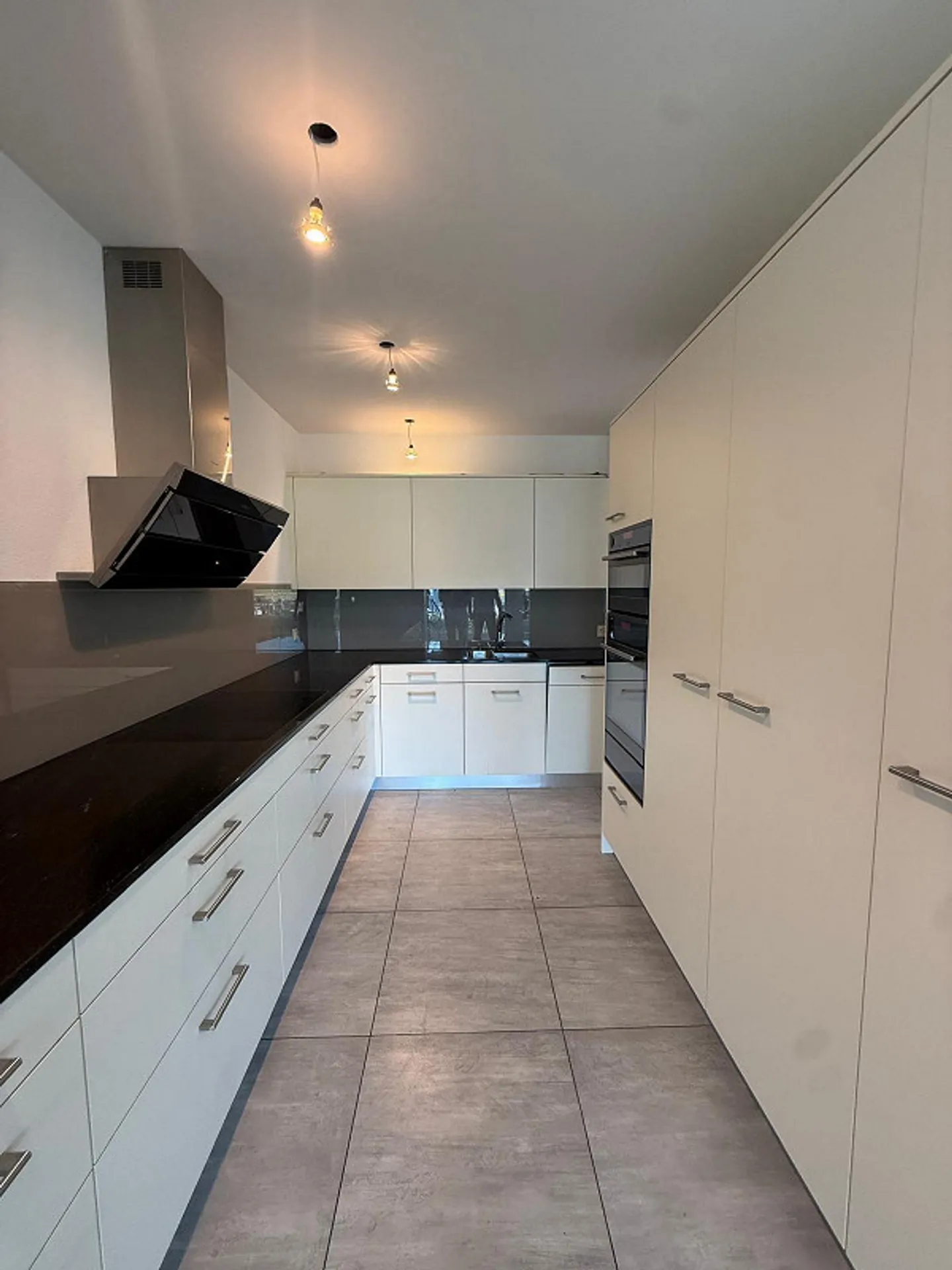 Appartement de 4,5 pièces à louer dans un standard propriétaire - Photo 7 sur 15