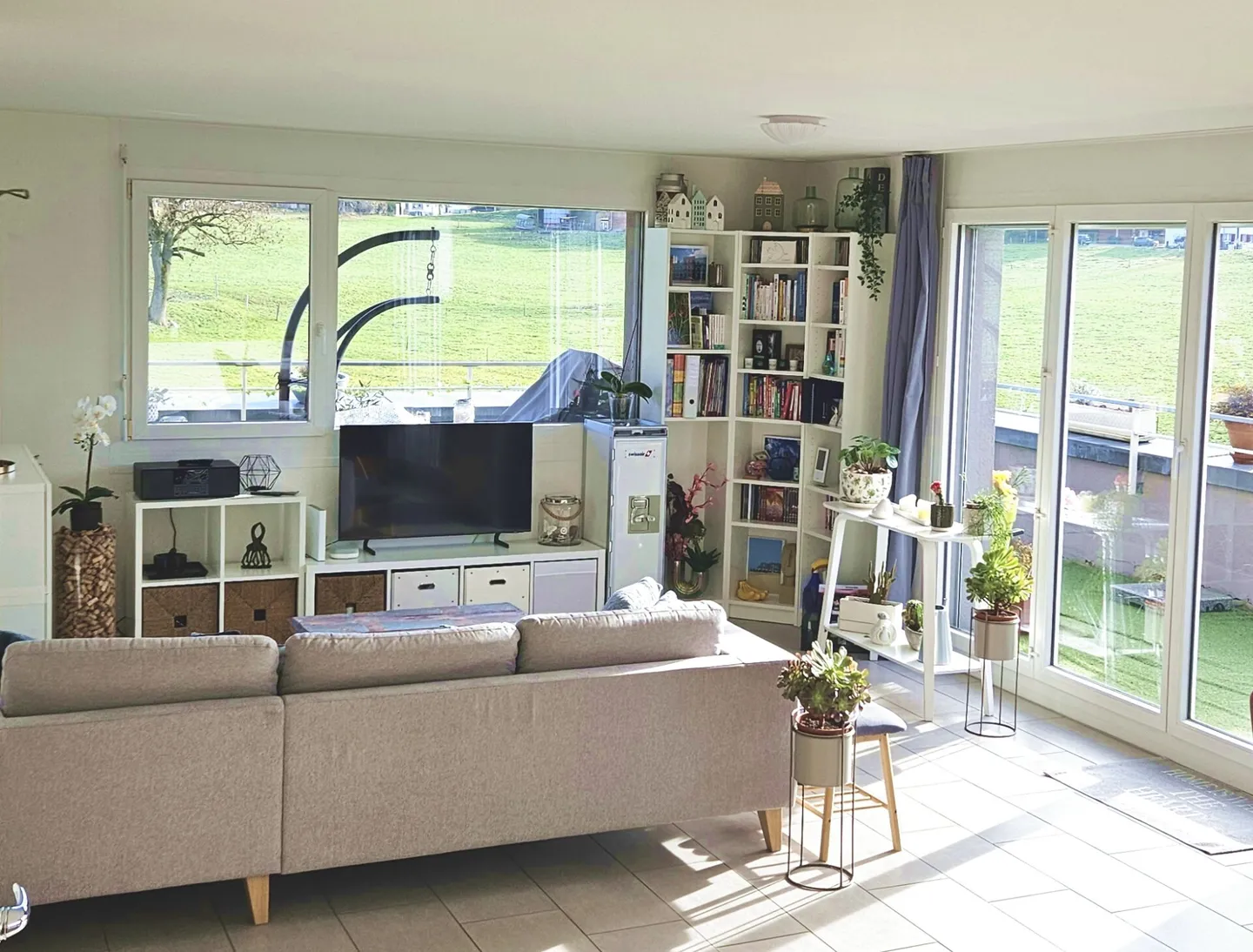 Wunderschöne 4,5-Zimmer-Wohnung von 101 m2 mit Balkon-Terrasse - Foto 1 von 7