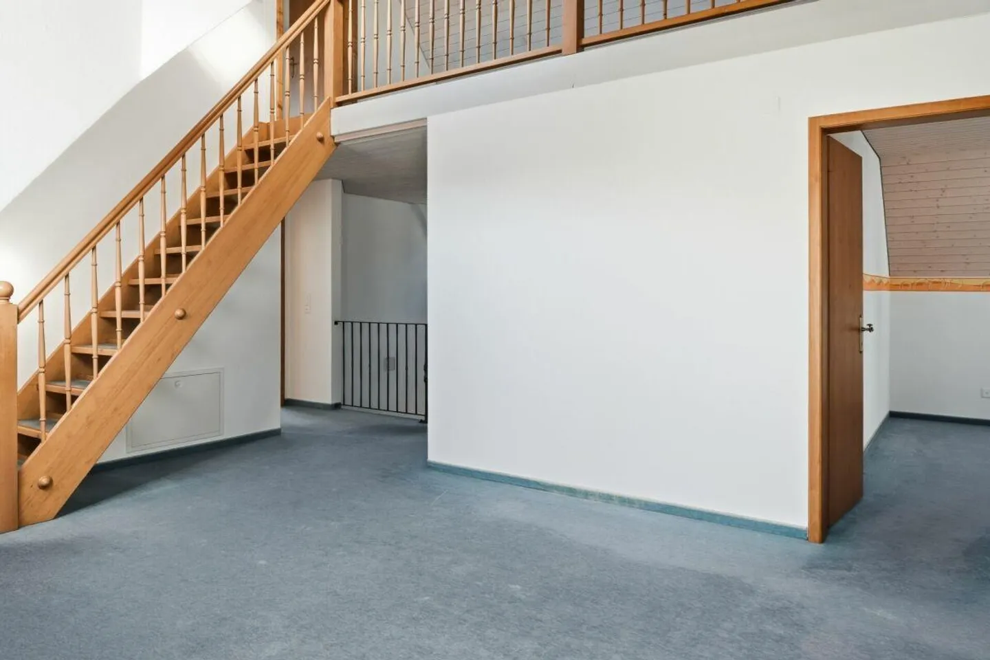 Spacious Single-Family Home with Large Garden - Photo 7 of 24