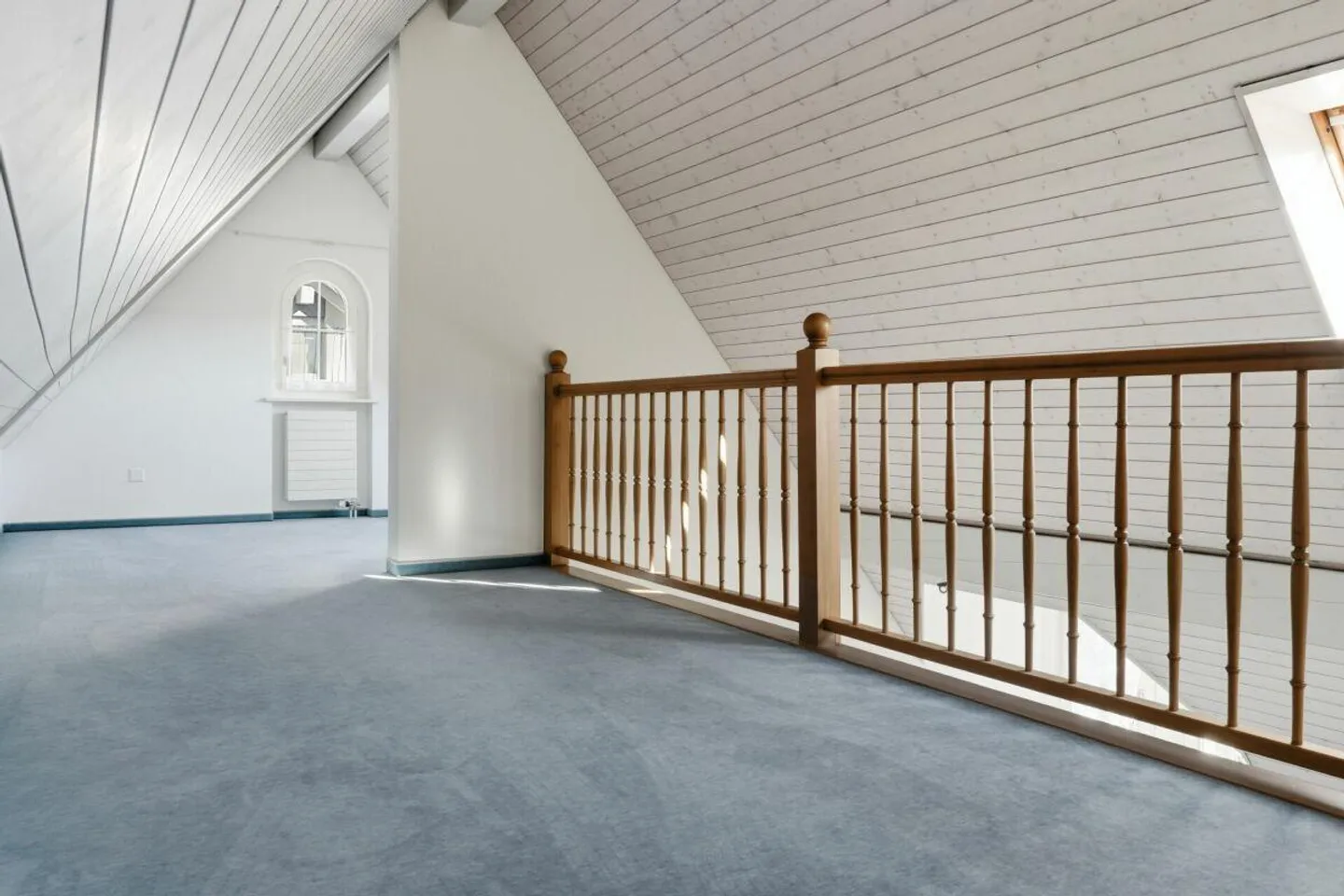 Spacious Single-Family Home with Large Garden - Photo 10 of 24