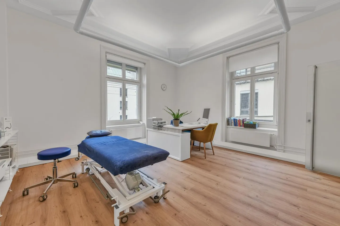 Representative Commercial Property at Römerhof - Photo 5 of 7