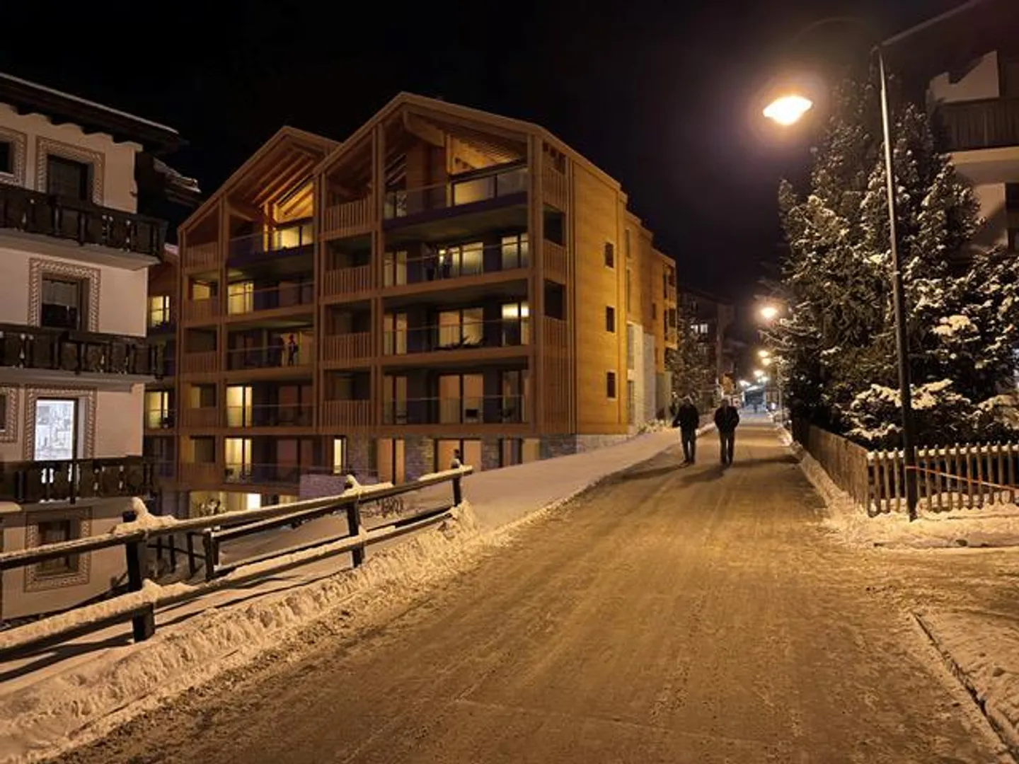 Luxuswohnung in Zermatt - Foto 1 von 11