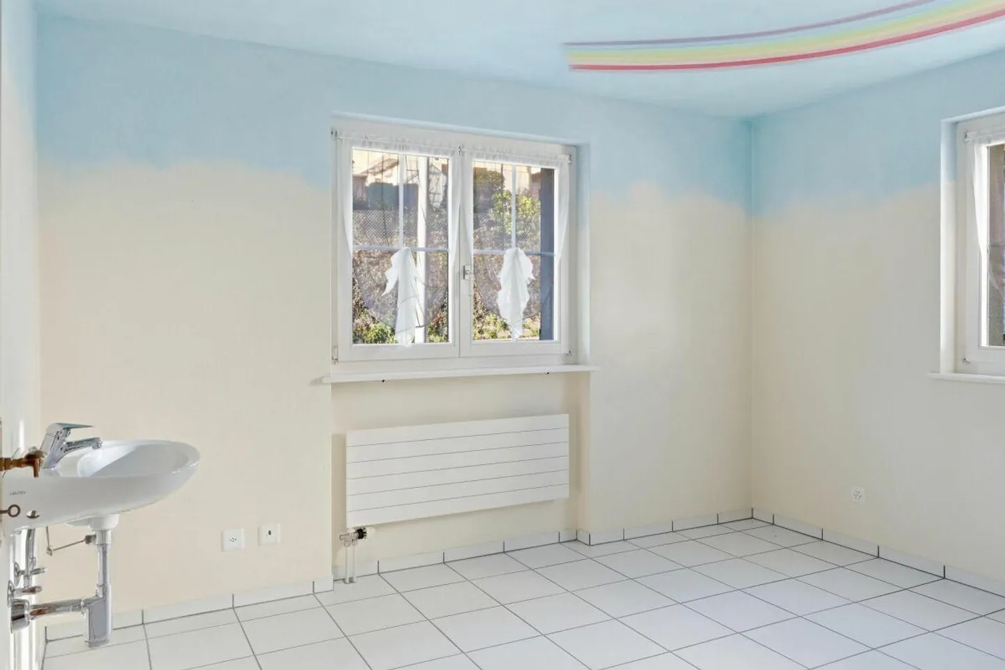 Spacious Single-Family Home with Large Garden - Photo 18 of 24