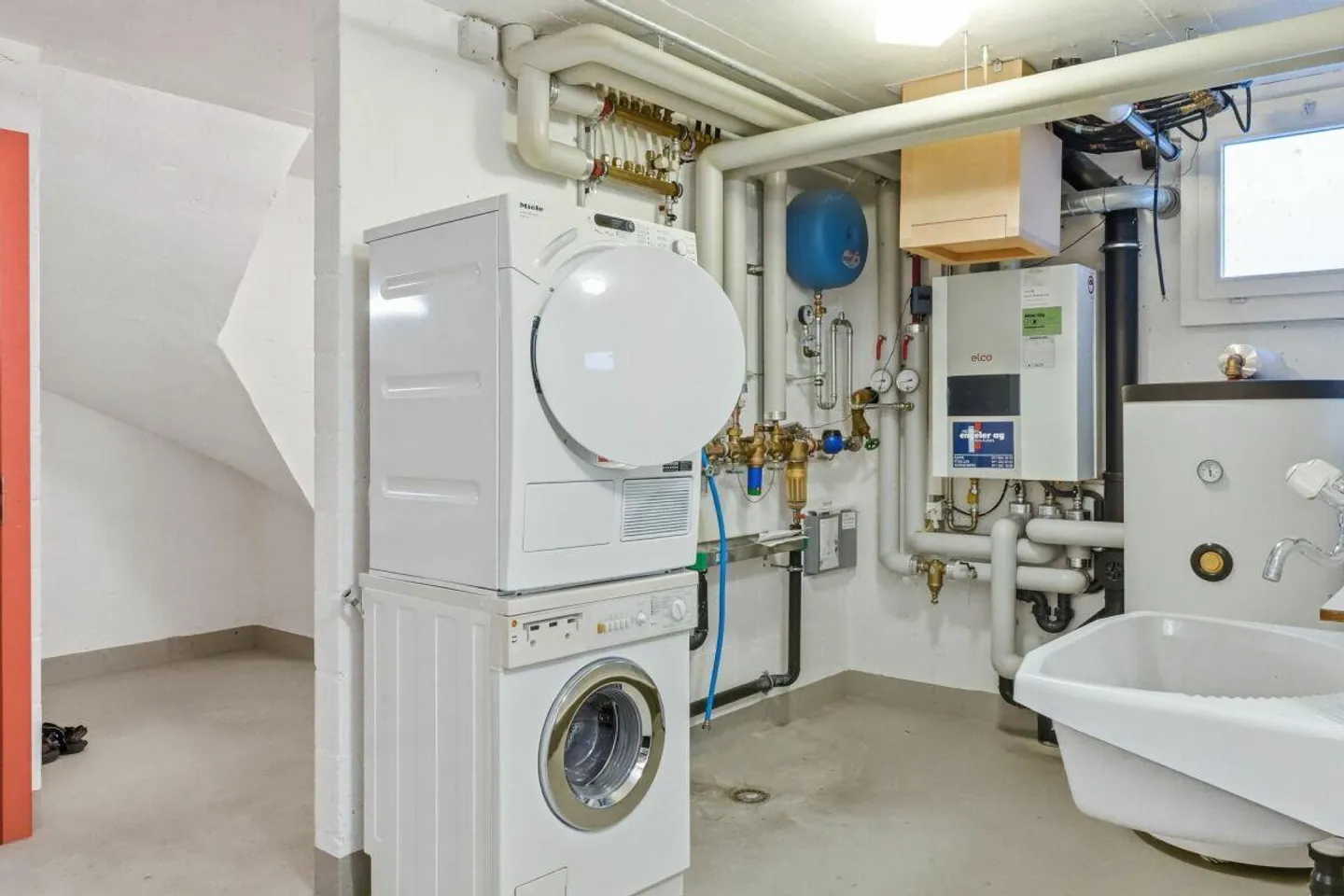 Spacious Single-Family Home with Large Garden - Photo 20 of 24